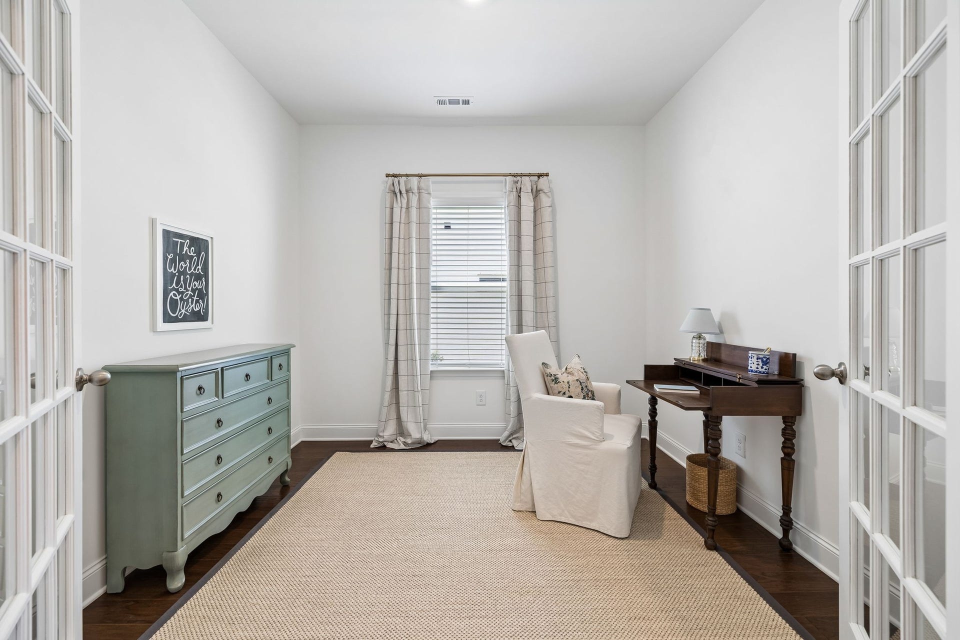 2409 Laurelstone Dr, Murfreesboro, TN 37130 2409 Laurelstone Dr, Murfreesboro, TN 37130