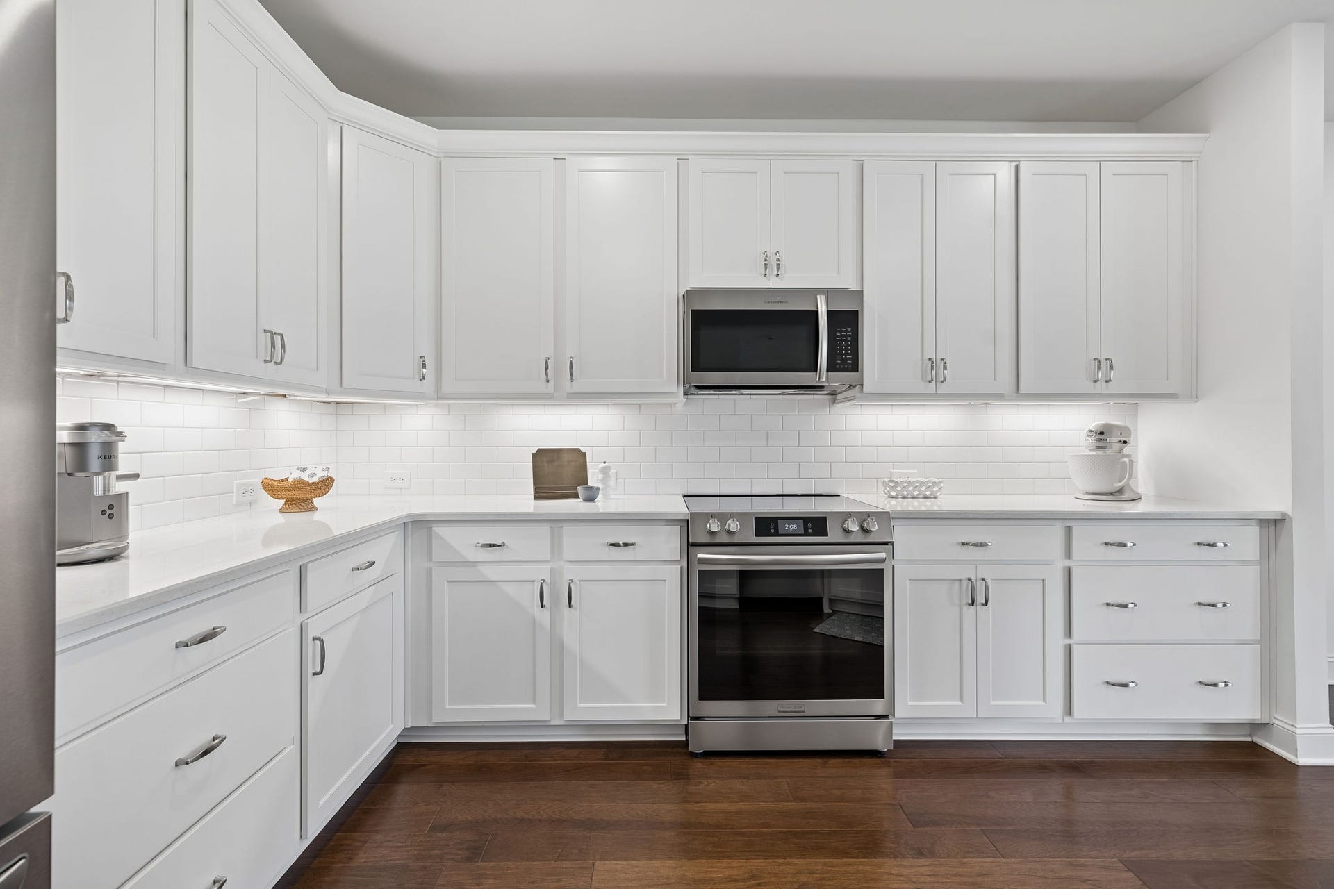 2409 Laurelstone Dr, Murfreesboro, TN 37130 2409 Laurelstone Dr, Murfreesboro, TN 37130