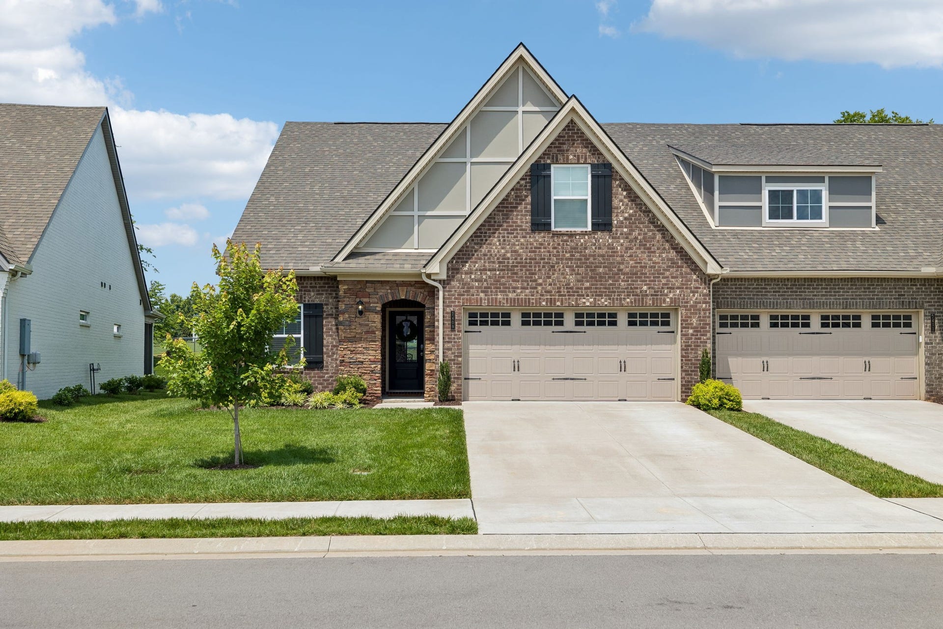 2409 Laurelstone Dr, Murfreesboro, TN 37130 2409 Laurelstone Dr, Murfreesboro, TN 37130