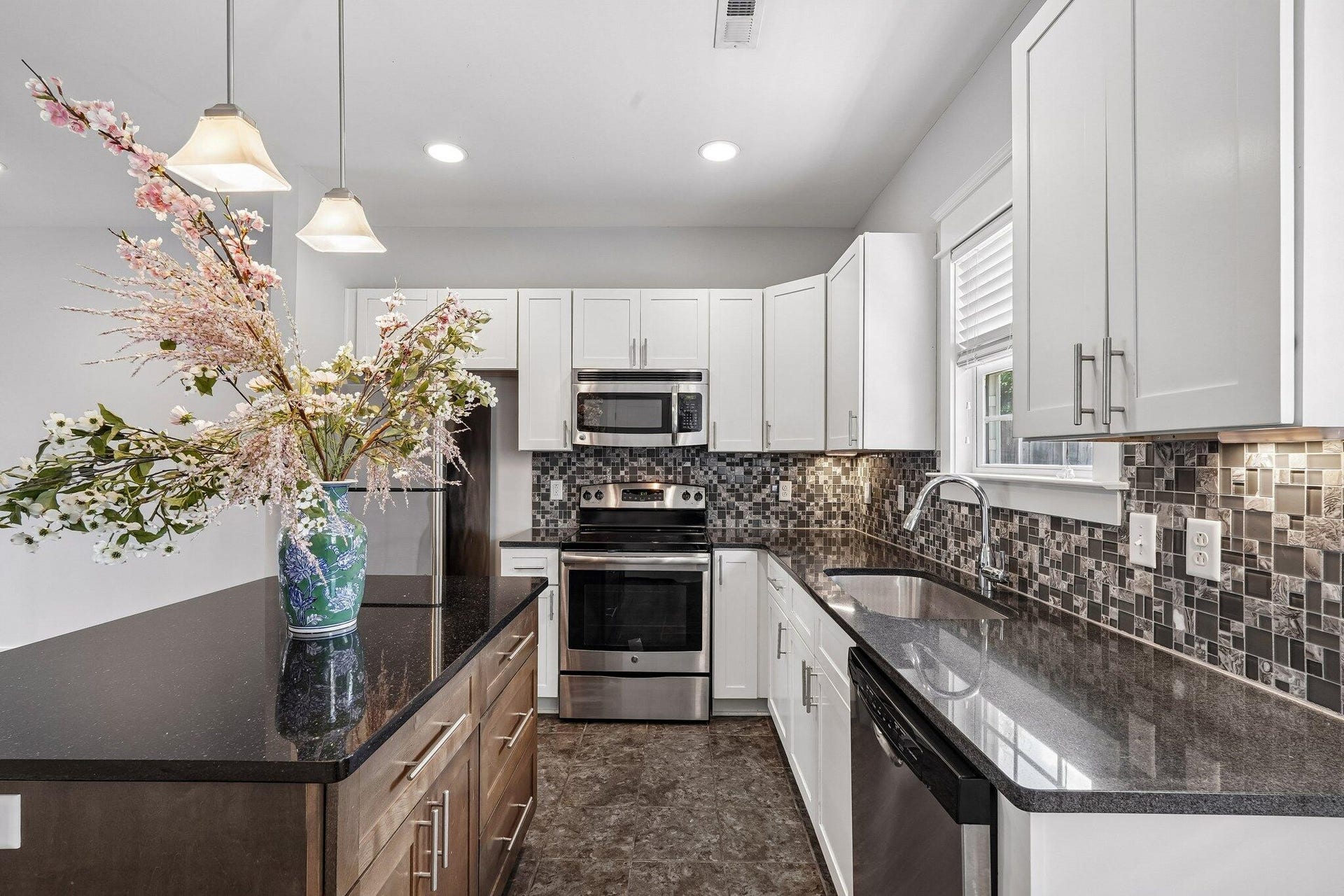 109 Porter TER, Nashville, TN 37206 109 Porter TER, Nashville, TN 37206