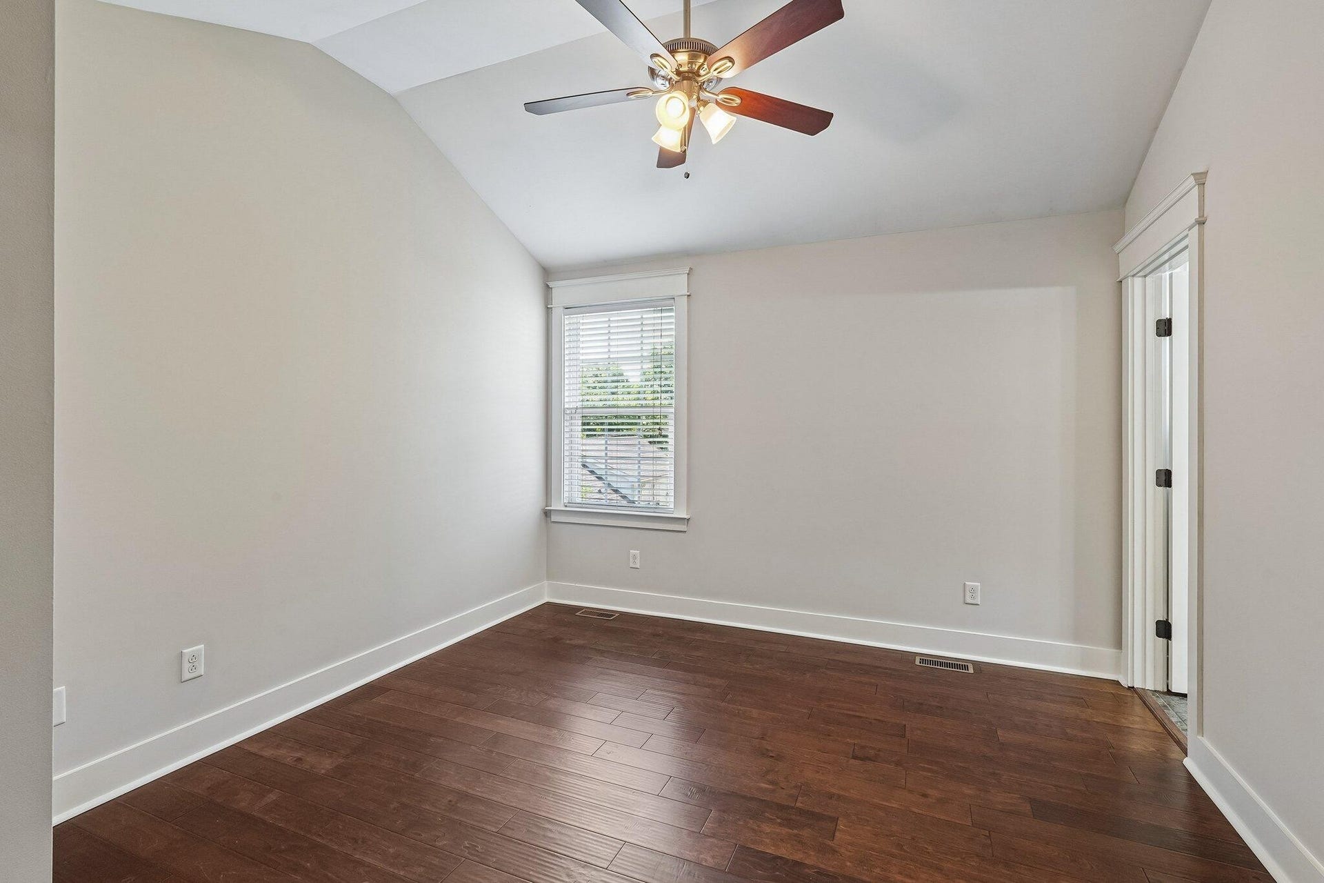 109 Porter TER, Nashville, TN 37206 109 Porter TER, Nashville, TN 37206