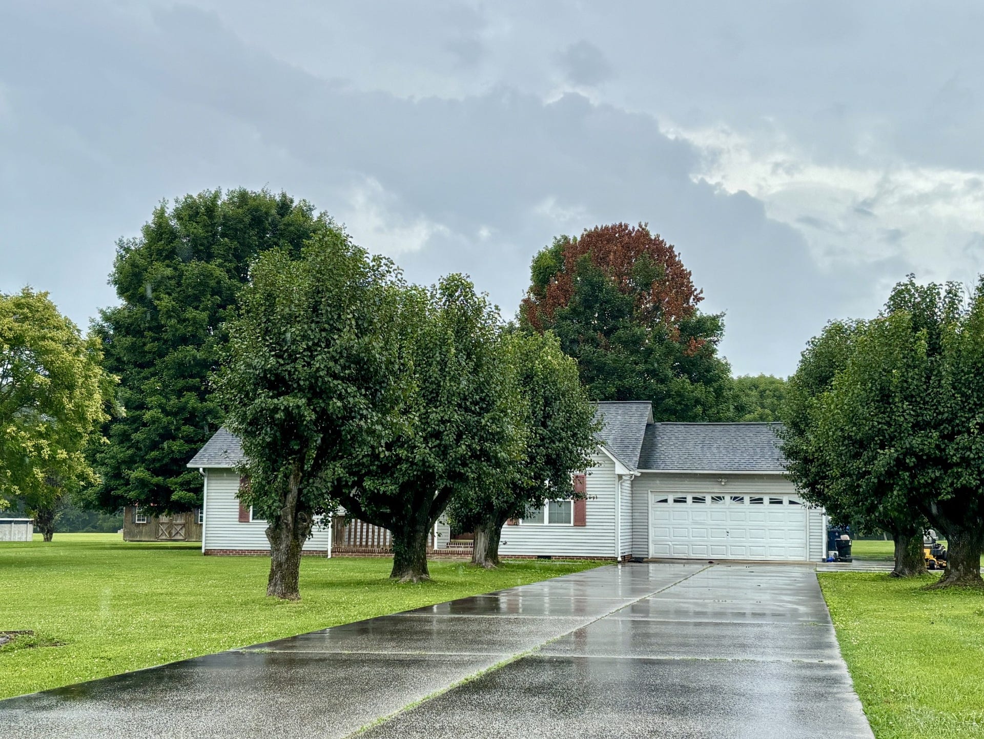 150 Benson Rd, Manchester, TN 37355 150 Benson Rd, Manchester, TN 37355