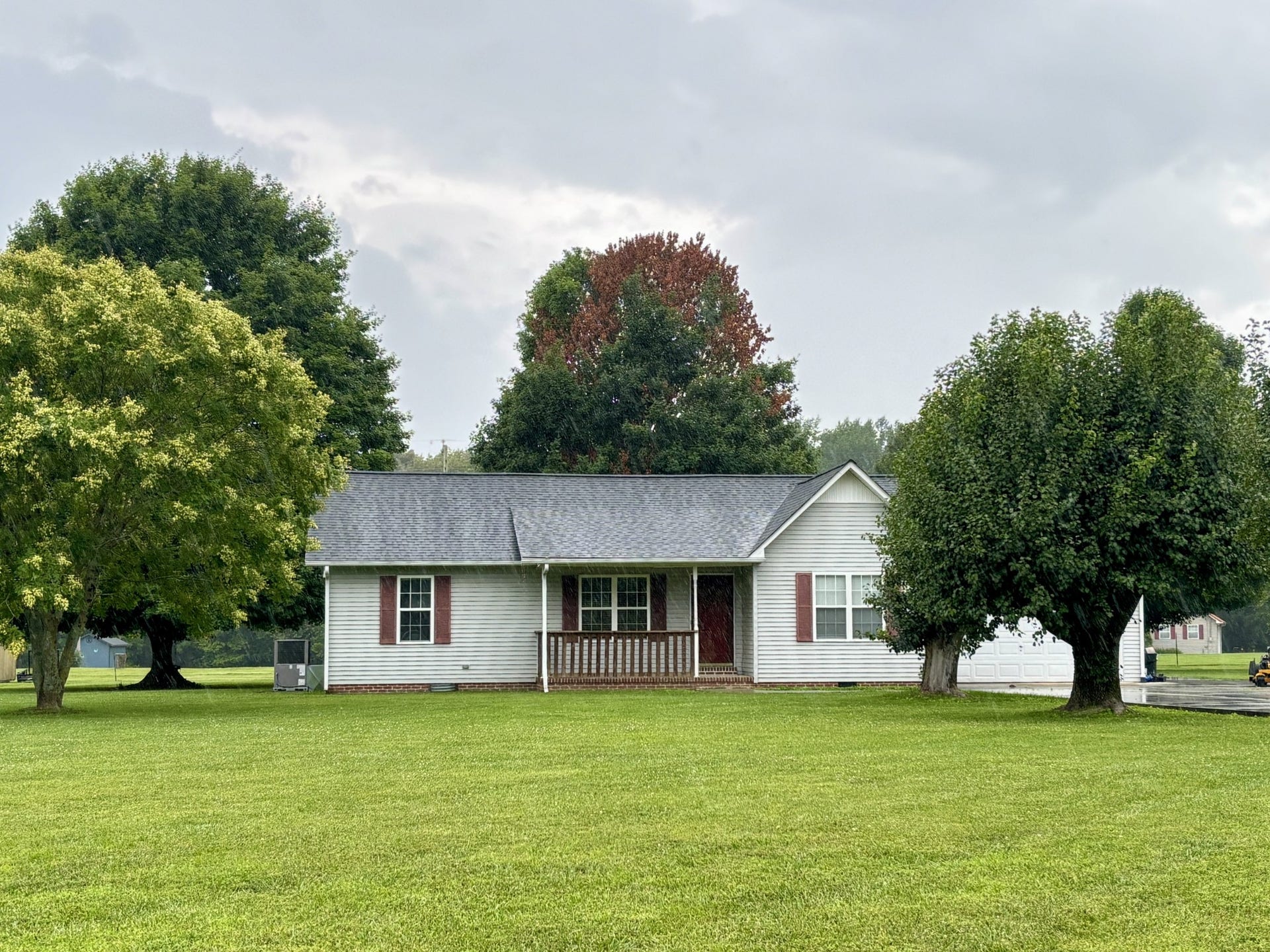 150 Benson Rd, Manchester, TN 37355 150 Benson Rd, Manchester, TN 37355