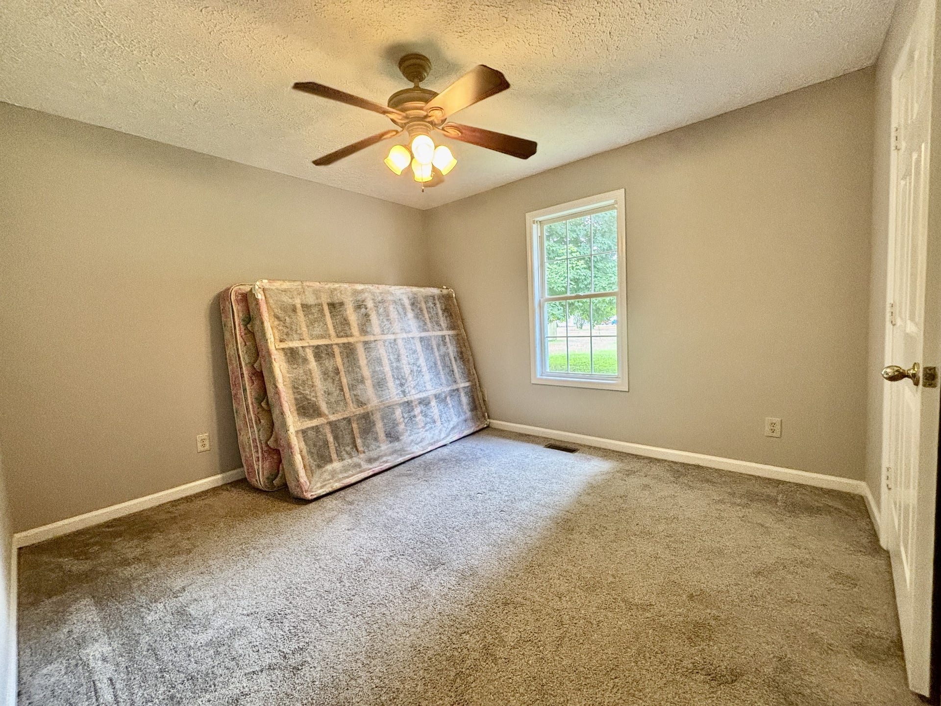 150 Benson Rd, Manchester, TN 37355 150 Benson Rd, Manchester, TN 37355