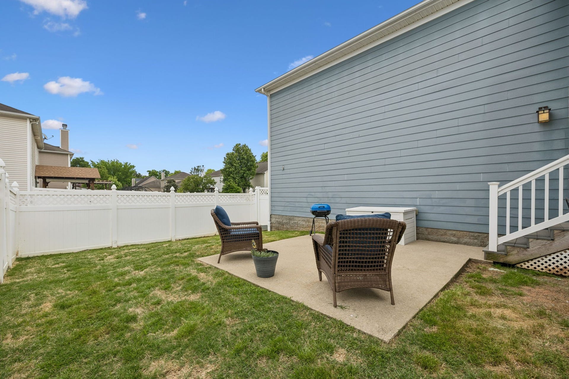 3444 Blaze Dr, Murfreesboro, TN 37128 Patio for relaxing after a long day