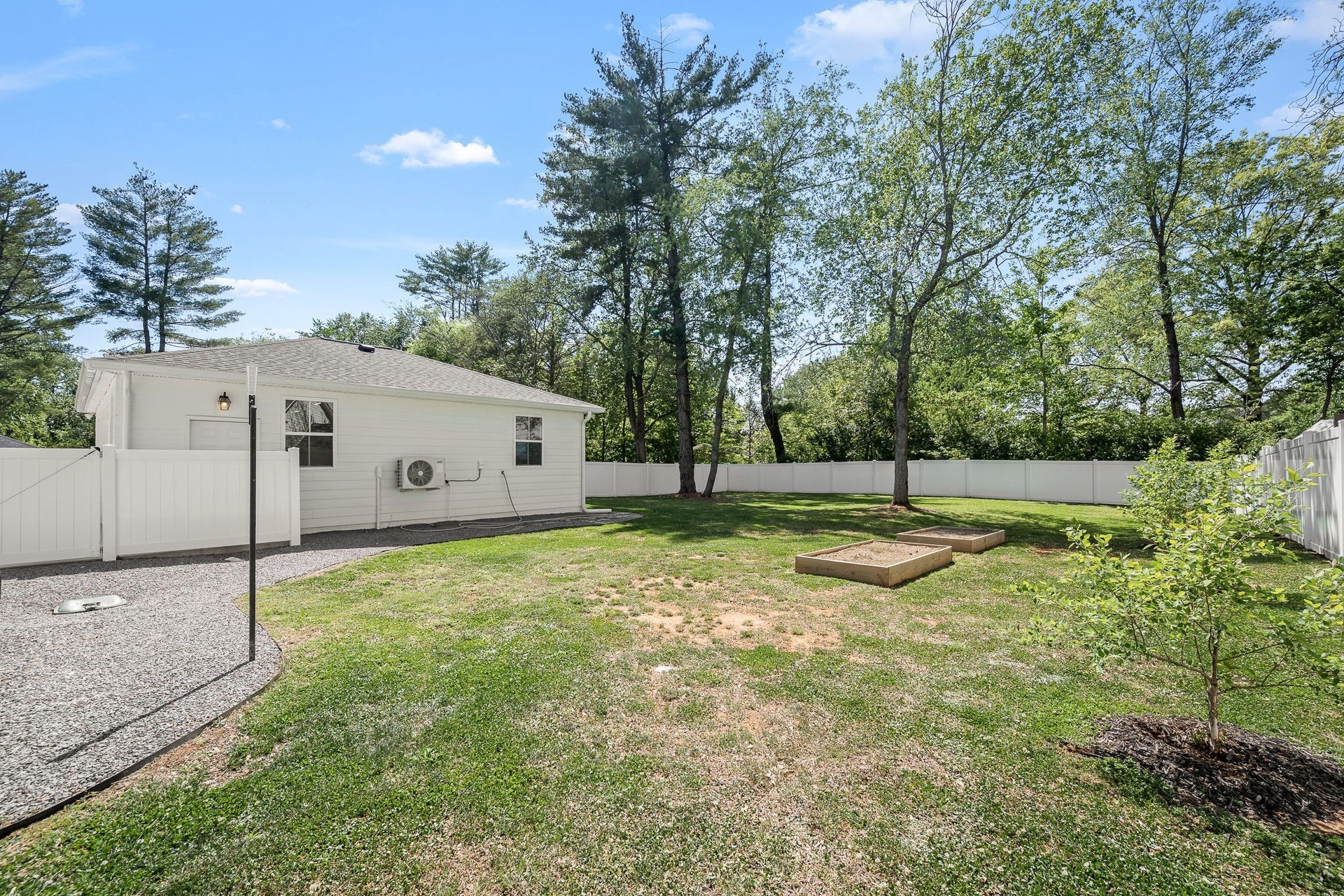 406 Minerva Dr, Murfreesboro, TN 37130 406 Minerva Dr, Murfreesboro, TN 37130