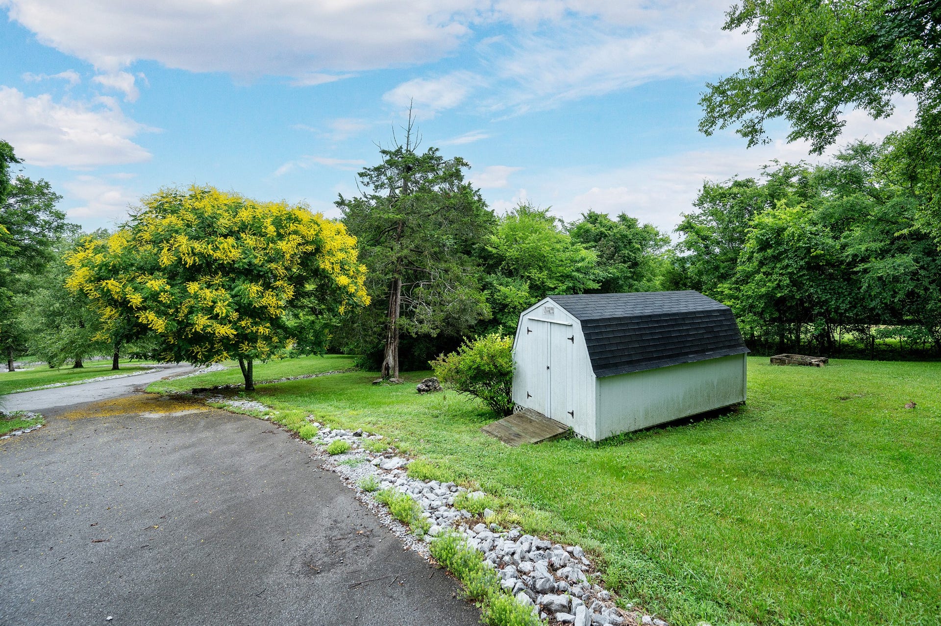 769 Happy Valley Rd, Bell Buckle, TN 37020 769 Happy Valley Rd, Bell Buckle, TN 37020