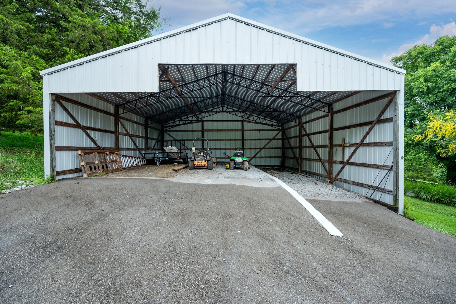 769 Happy Valley Rd, Bell Buckle, TN 37020 769 Happy Valley Rd, Bell Buckle, TN 37020