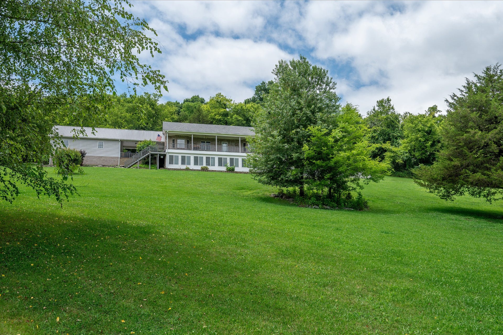 769 Happy Valley Rd, Bell Buckle, TN 37020 769 Happy Valley Rd, Bell Buckle, TN 37020