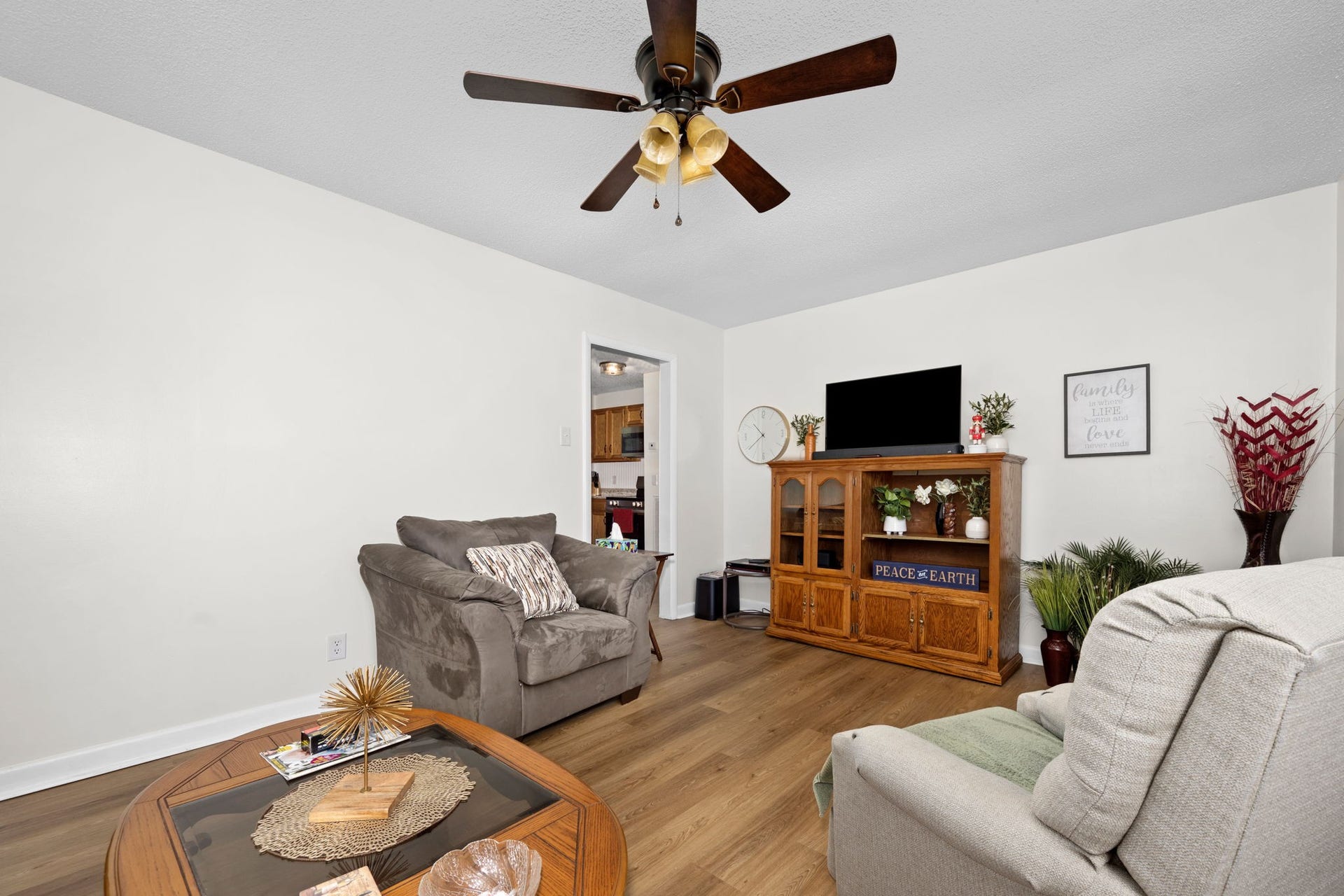 203 Freeman Dr, Lewisburg, TN 37091 203 Freeman Dr, Lewisburg, TN 37091