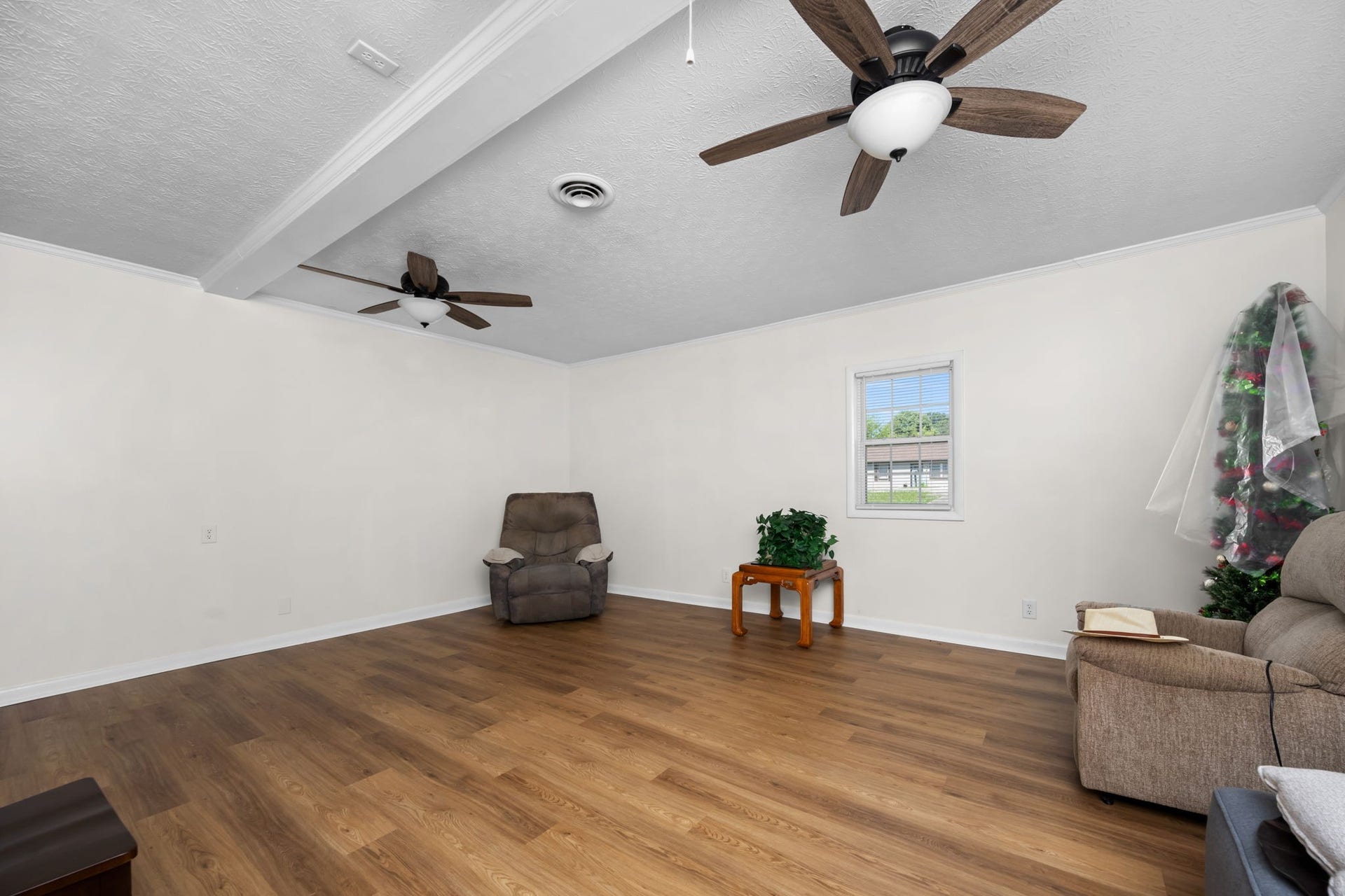 203 Freeman Dr, Lewisburg, TN 37091 203 Freeman Dr, Lewisburg, TN 37091