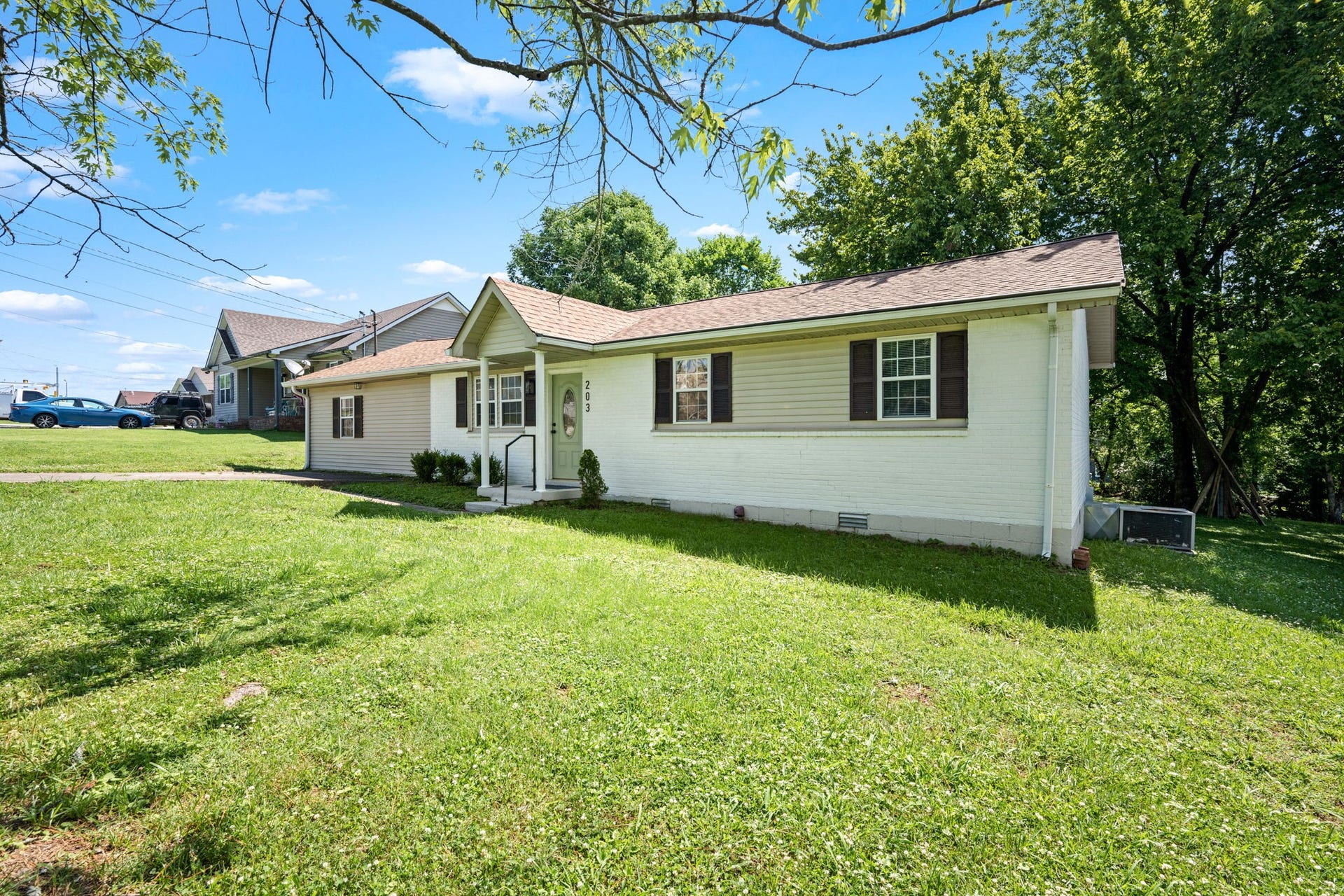 203 Freeman Dr, Lewisburg, TN 37091 203 Freeman Dr, Lewisburg, TN 37091