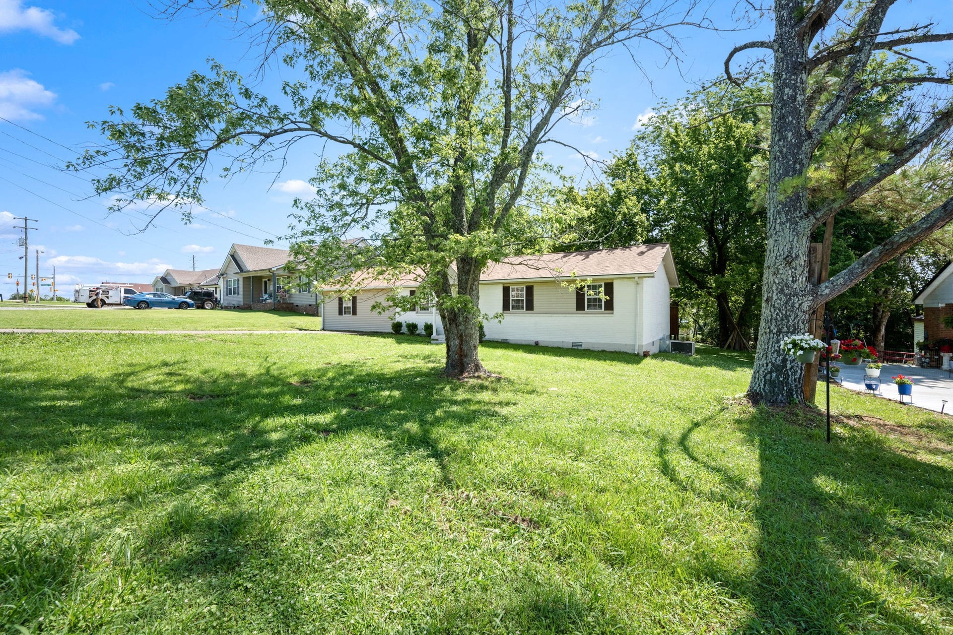 203 Freeman Dr, Lewisburg, TN 37091 203 Freeman Dr, Lewisburg, TN 37091