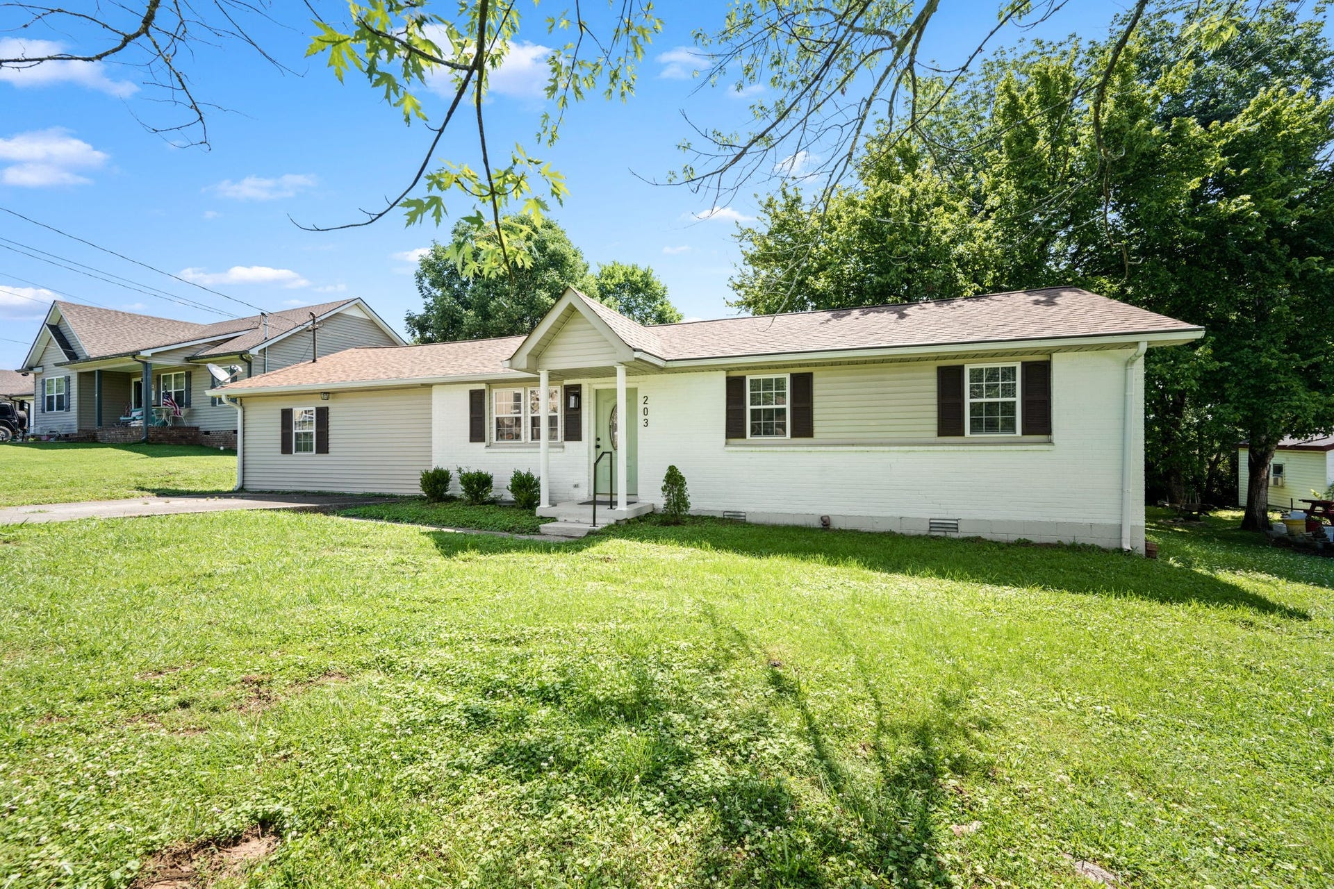 203 Freeman Dr, Lewisburg, TN 37091 203 Freeman Dr, Lewisburg, TN 37091