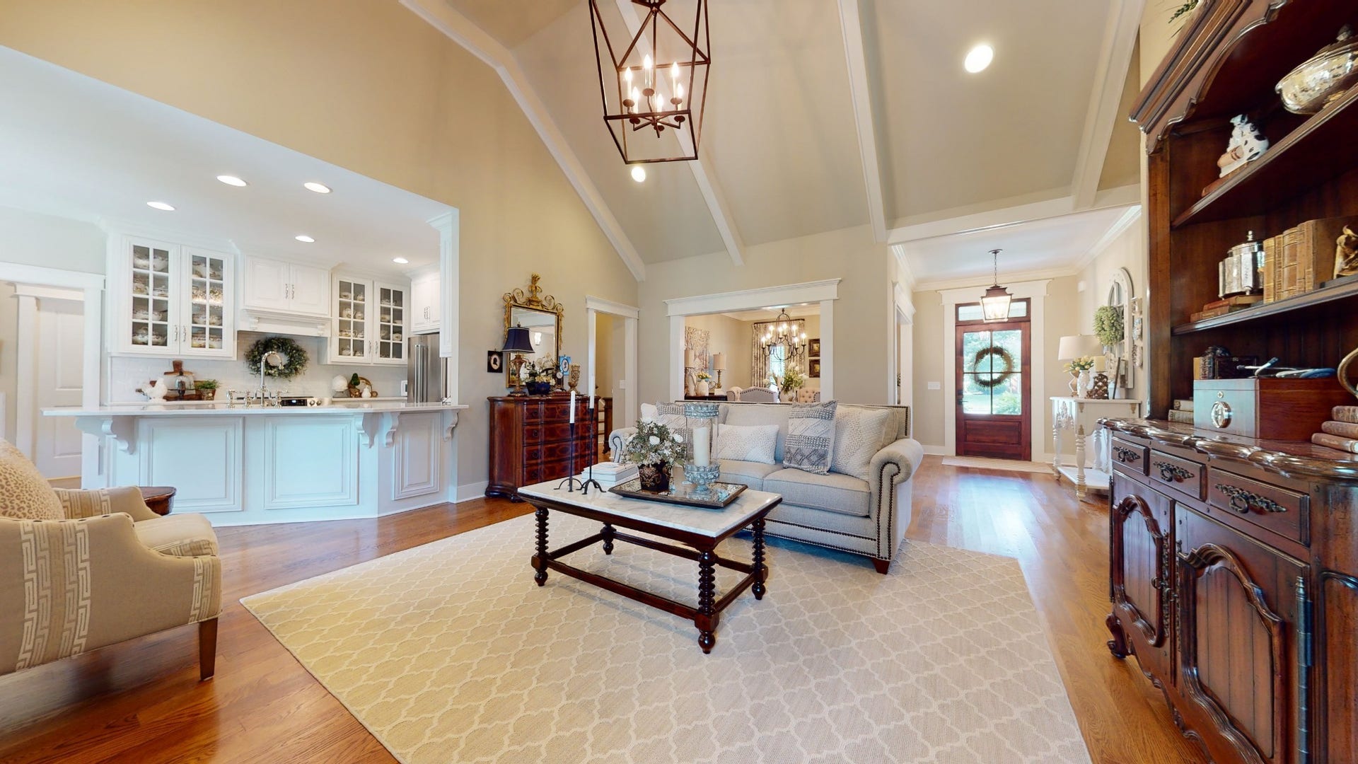 204 Green Hills Dr, Shelbyville, TN 37160 204 Green Hills Dr, Shelbyville, TN 37160