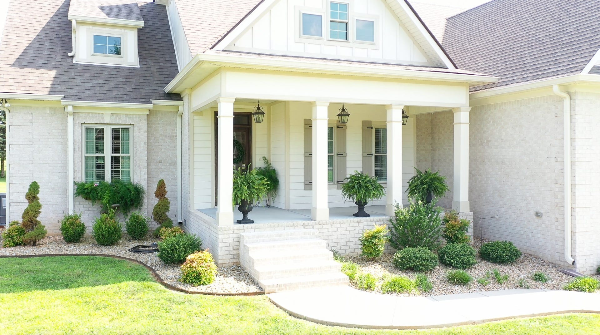 204 Green Hills Dr, Shelbyville, TN 37160 204 Green Hills Dr, Shelbyville, TN 37160