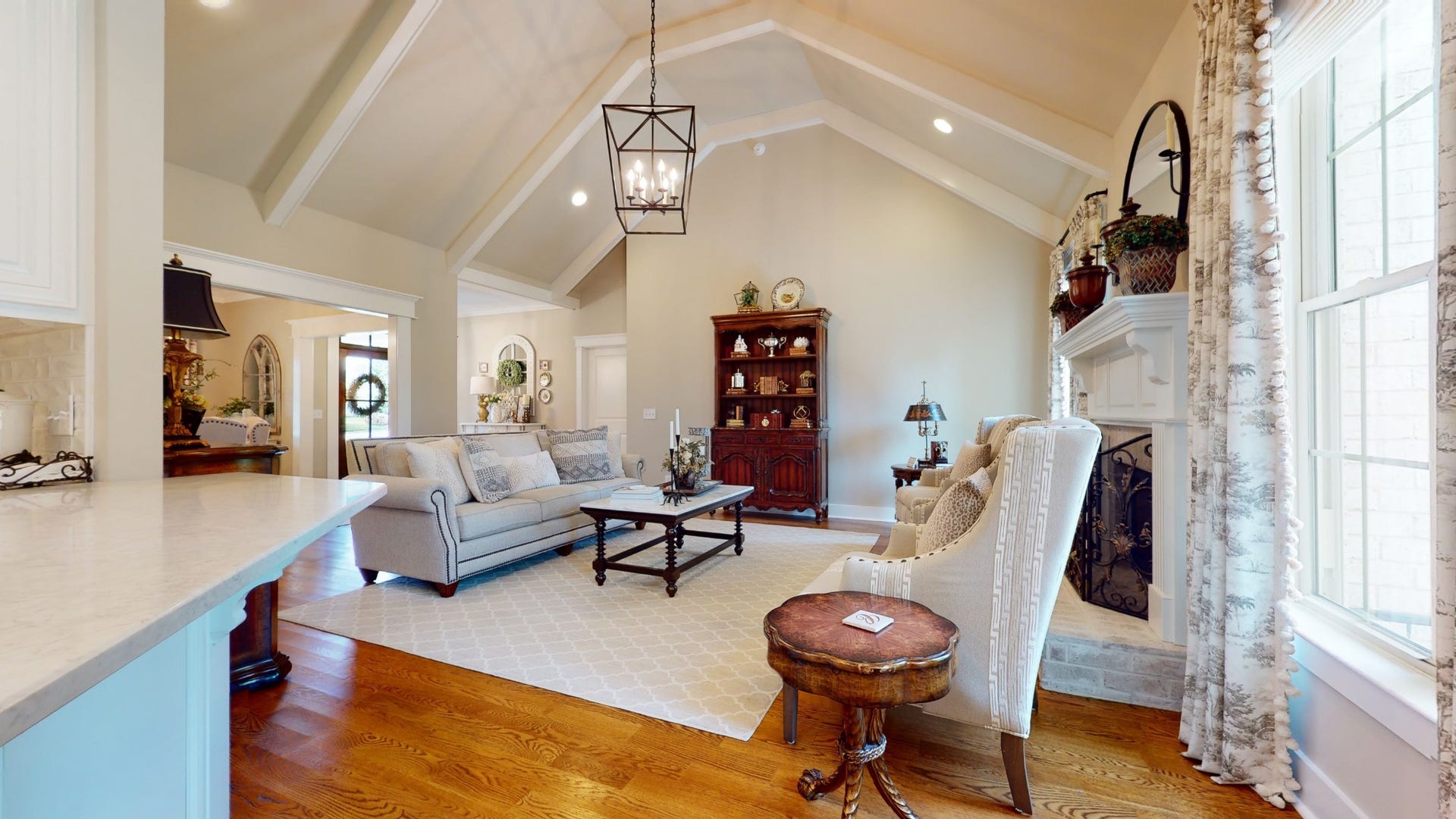204 Green Hills Dr, Shelbyville, TN 37160 204 Green Hills Dr, Shelbyville, TN 37160