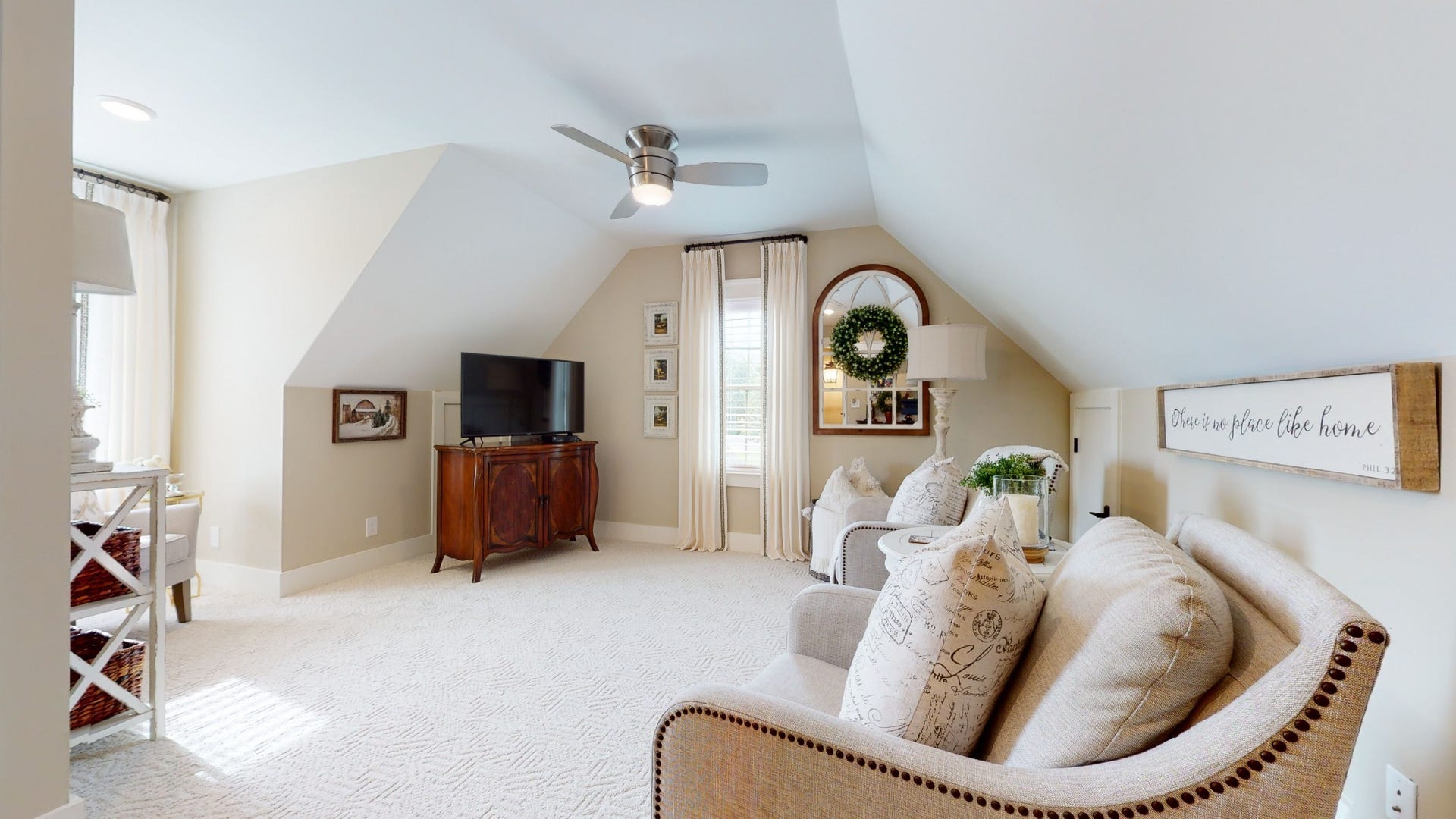 204 Green Hills Dr, Shelbyville, TN 37160 204 Green Hills Dr, Shelbyville, TN 37160