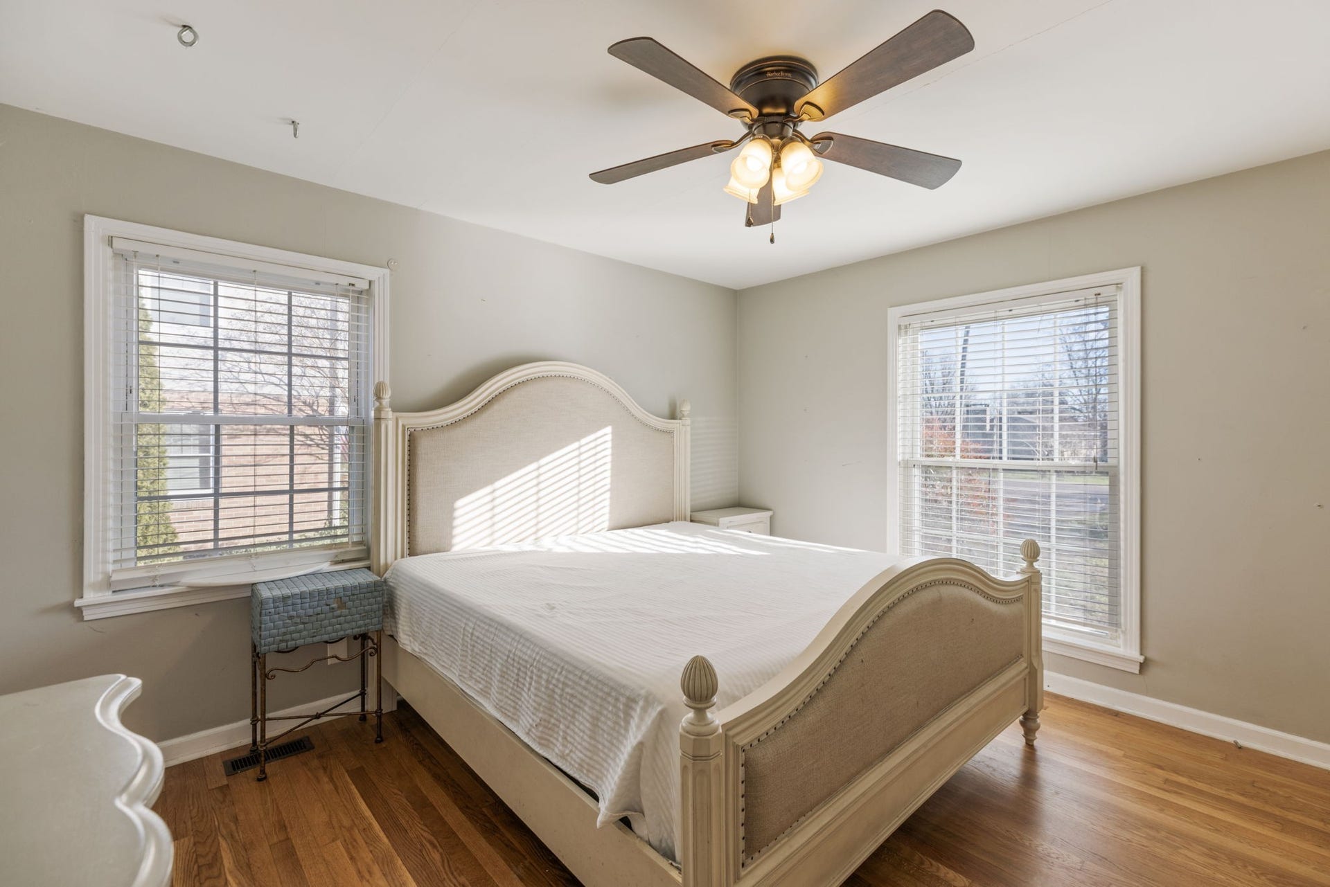 1102 Hiwassee Dr, Columbia, TN 38401 1102 Hiwassee Dr, Columbia, TN 38401