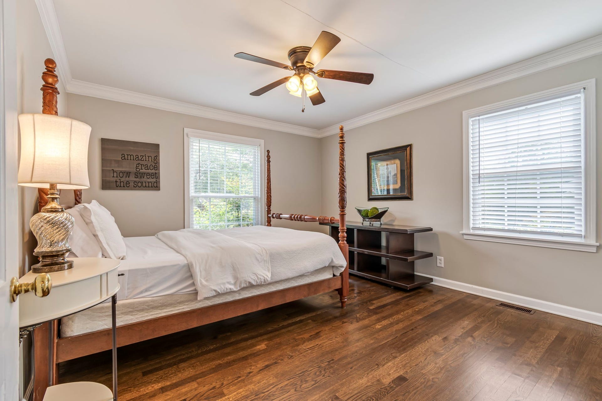1102 Hiwassee Dr, Columbia, TN 38401 1102 Hiwassee Dr, Columbia, TN 38401