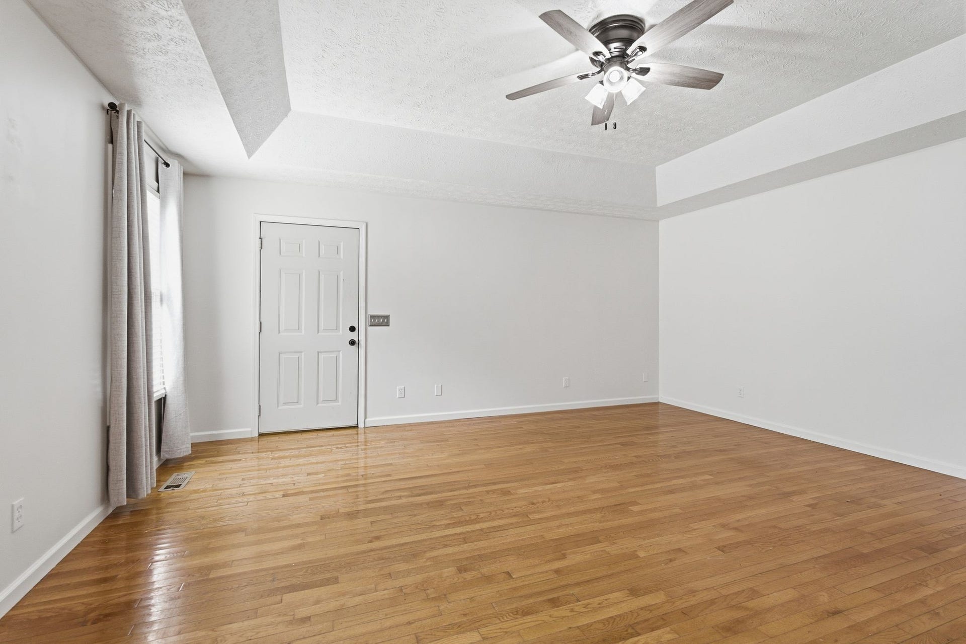 671 Circle Dr, Manchester, TN 37355 671 Circle Dr, Manchester, TN 37355
