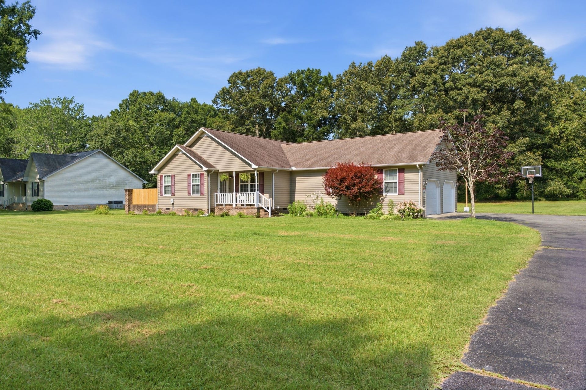 671 Circle Dr, Manchester, TN 37355 671 Circle Dr, Manchester, TN 37355