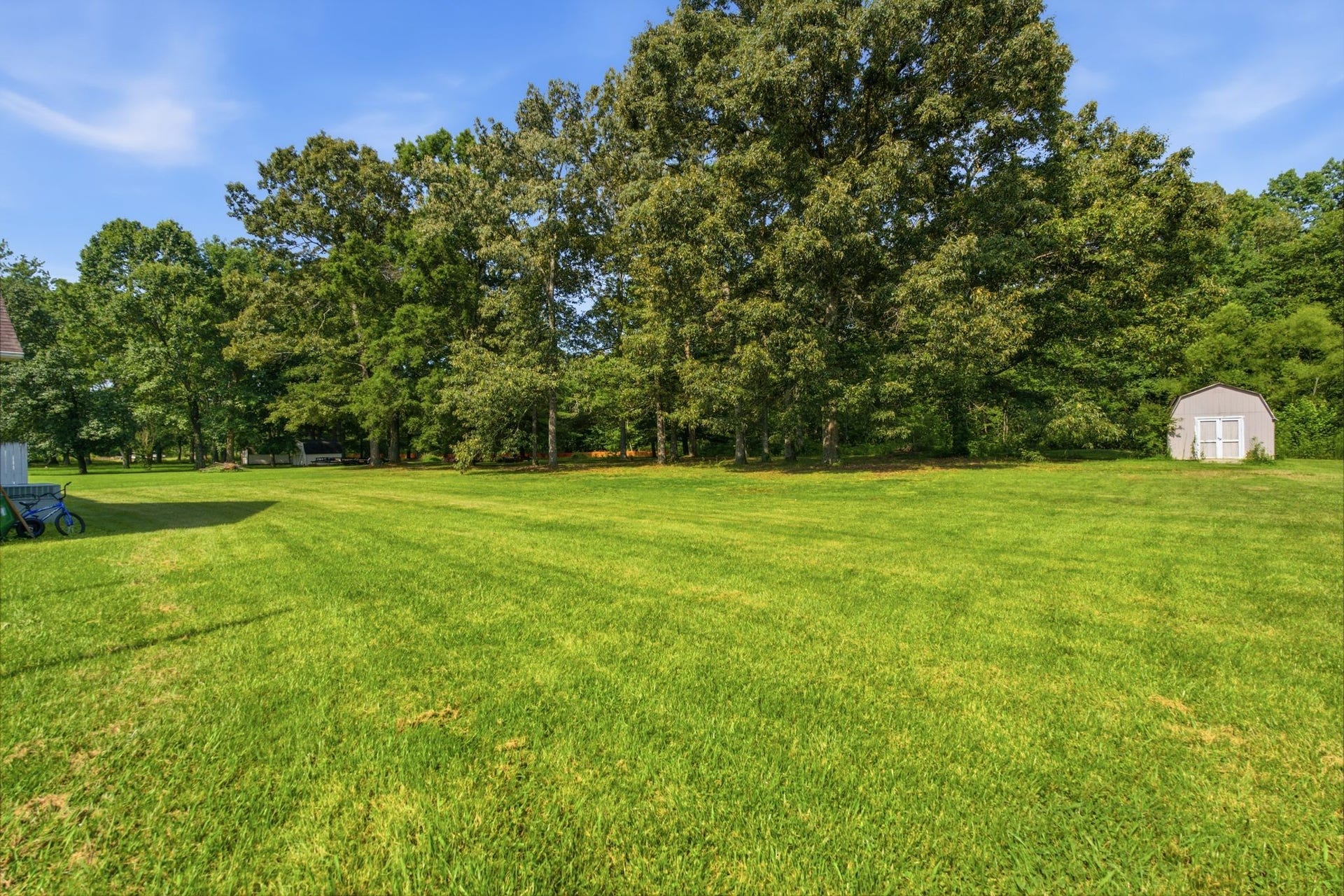 671 Circle Dr, Manchester, TN 37355 671 Circle Dr, Manchester, TN 37355