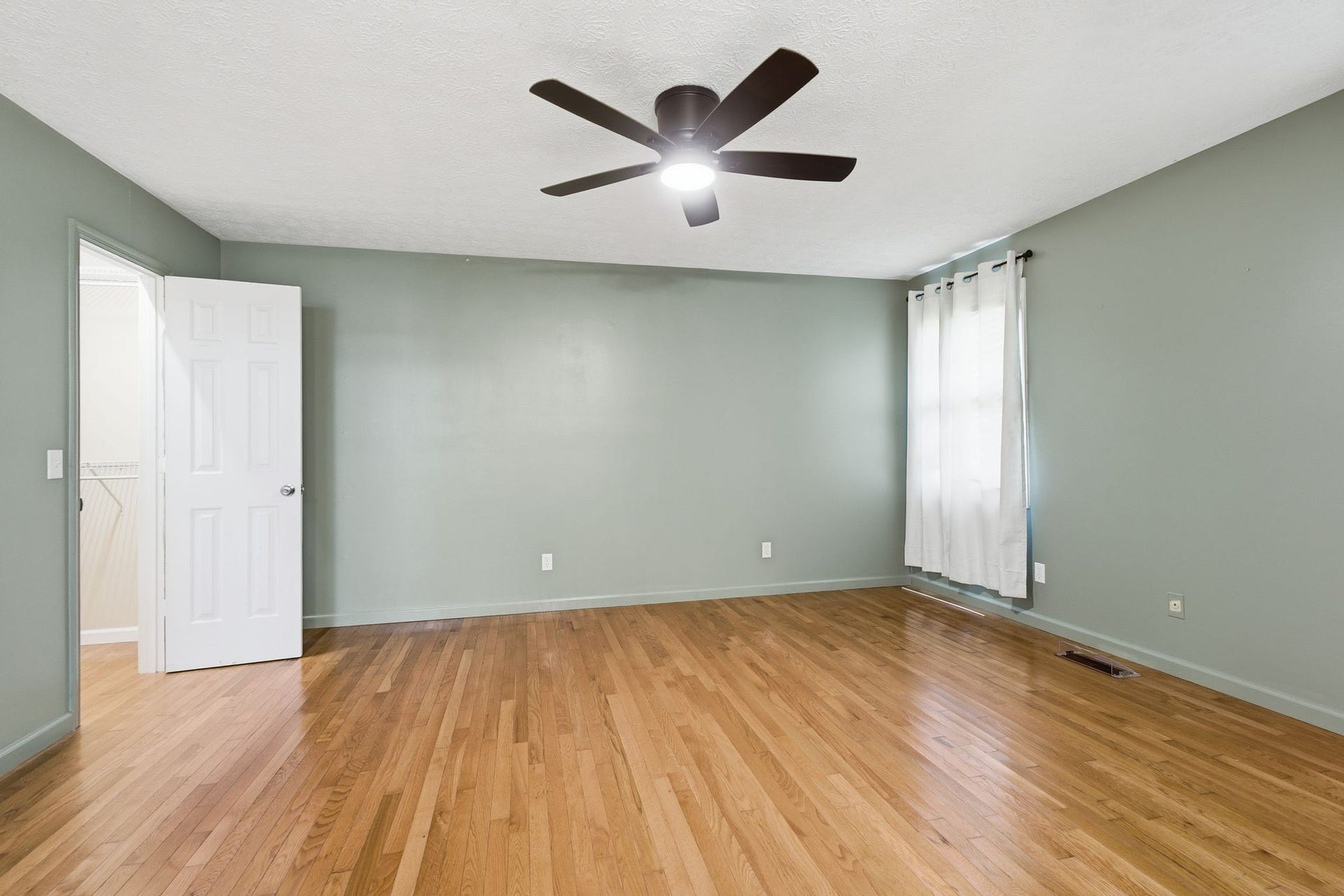 671 Circle Dr, Manchester, TN 37355 671 Circle Dr, Manchester, TN 37355