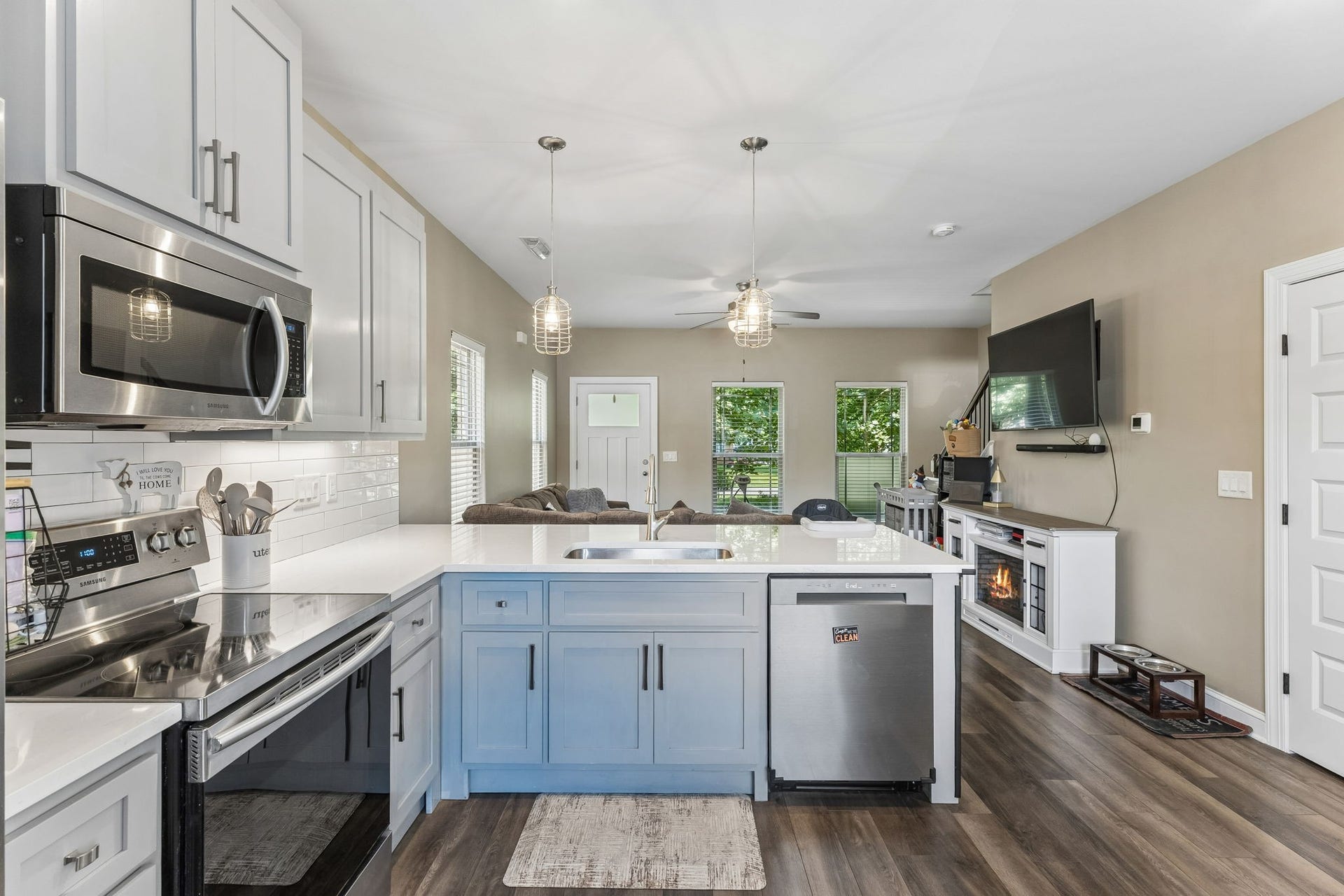 555 Gresham Lane, #2 D, Murfreesboro, TN 37129 555 Gresham Lane, #2 D, Murfreesboro, TN 37129