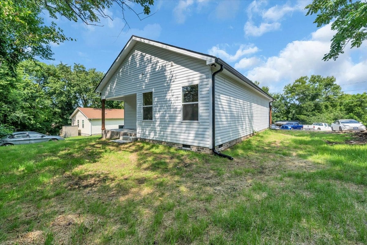104 Pratts Aly, Columbia, TN 38401 Another view!
