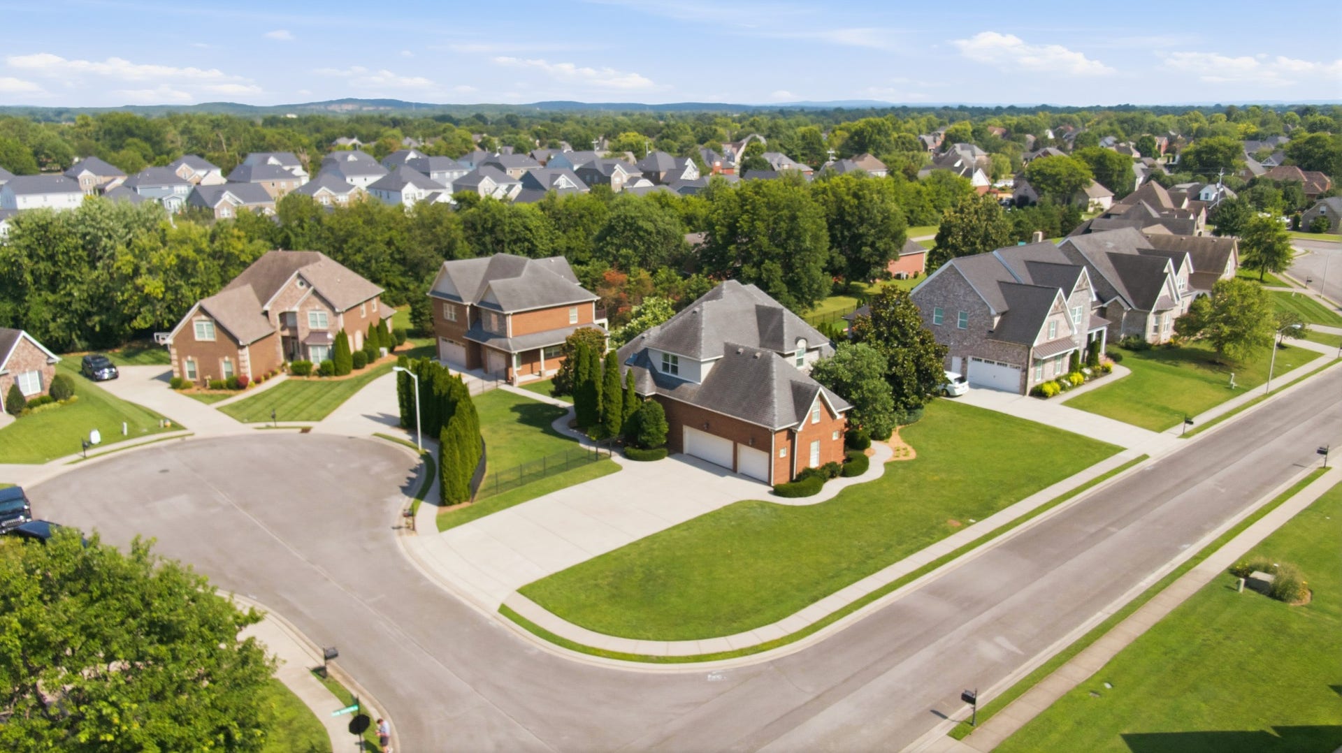 2926 Frank Robinson Dr, Murfreesboro, TN 37130 2926 Frank Robinson Dr, Murfreesboro, TN 37130