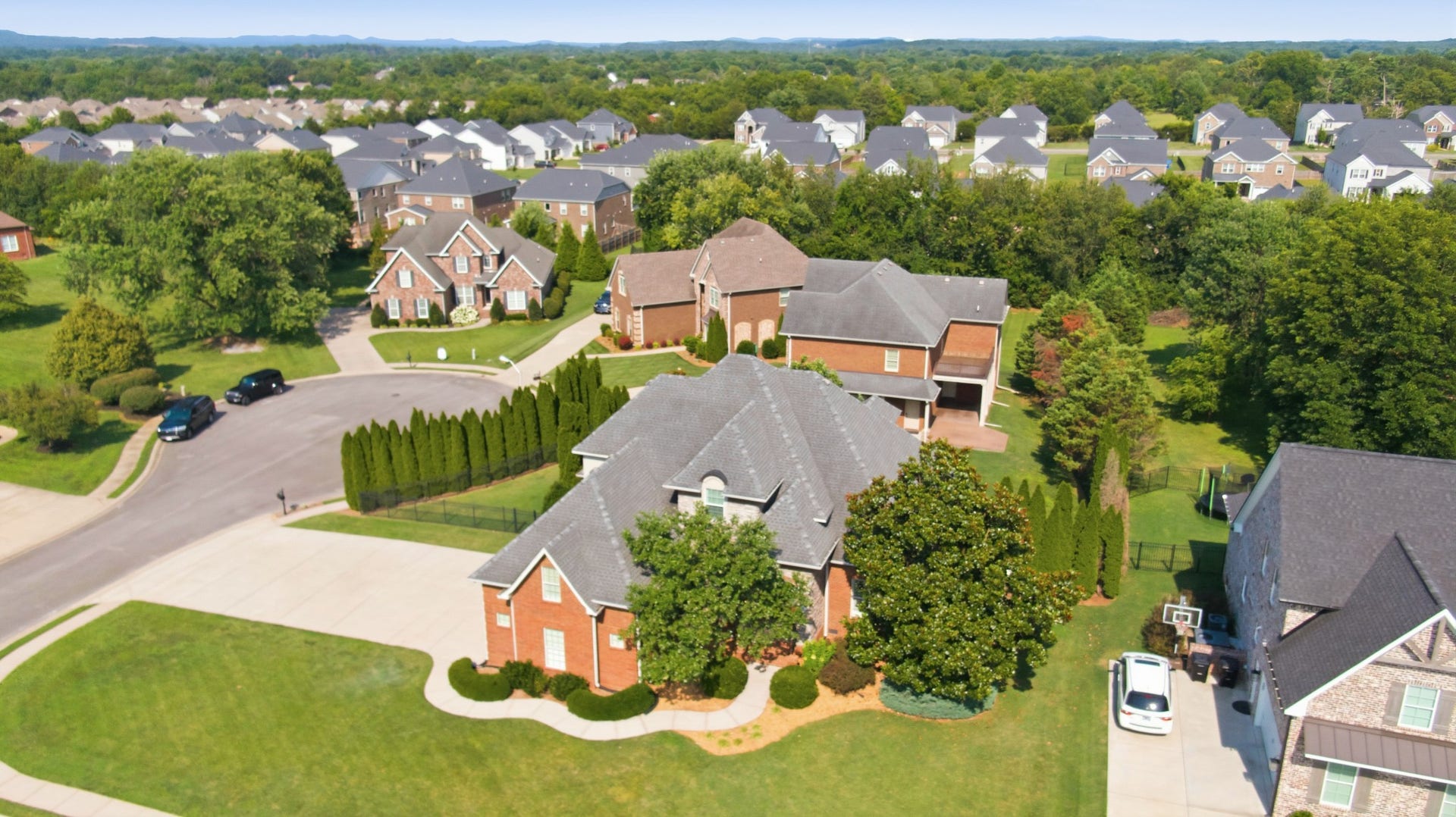 2926 Frank Robinson Dr, Murfreesboro, TN 37130 2926 Frank Robinson Dr, Murfreesboro, TN 37130