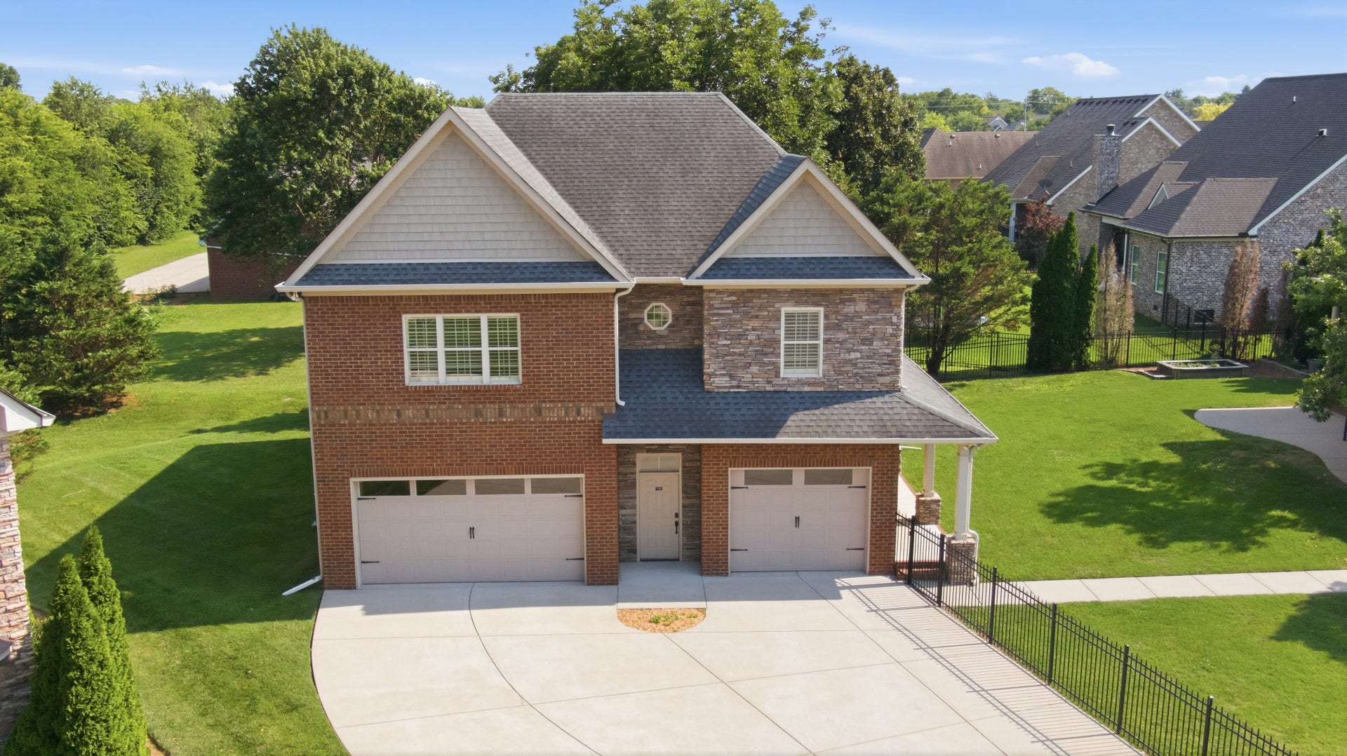 2926 Frank Robinson Dr, Murfreesboro, TN 37130 2926 Frank Robinson Dr, Murfreesboro, TN 37130
