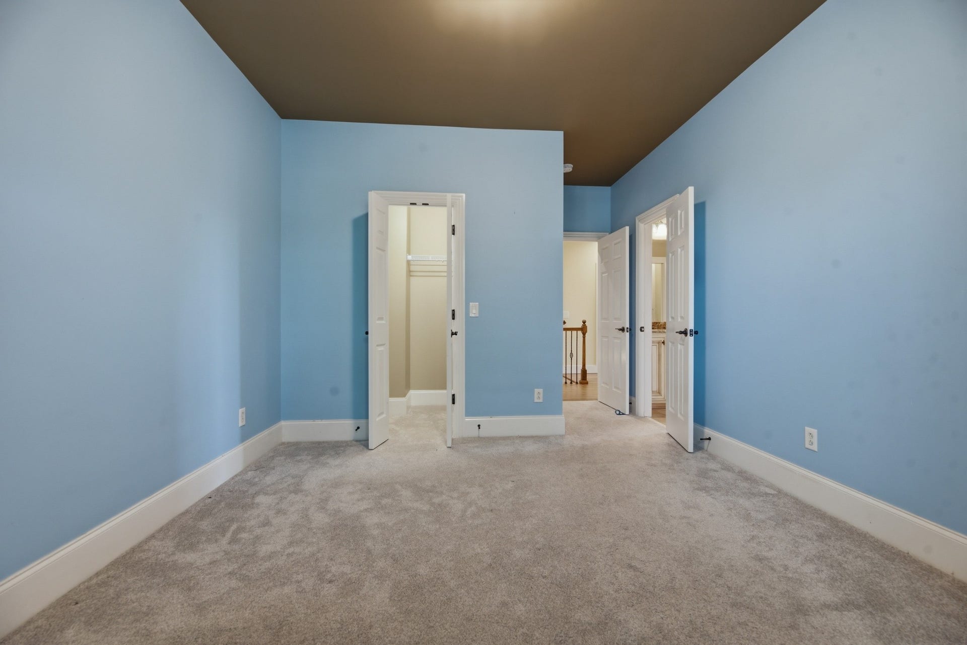 2926 Frank Robinson Dr, Murfreesboro, TN 37130 2926 Frank Robinson Dr, Murfreesboro, TN 37130
