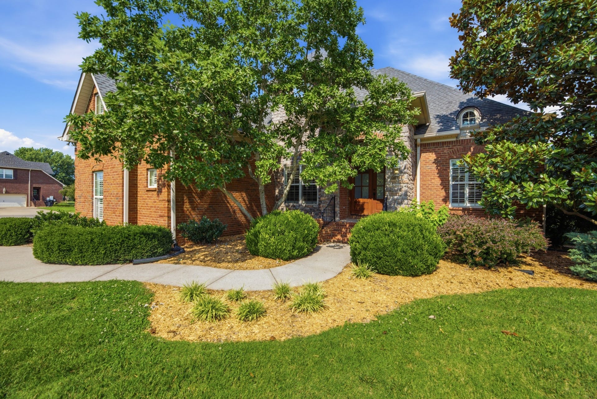 2926 Frank Robinson Dr, Murfreesboro, TN 37130 Welcome to 2926 Frank Robinson Drive