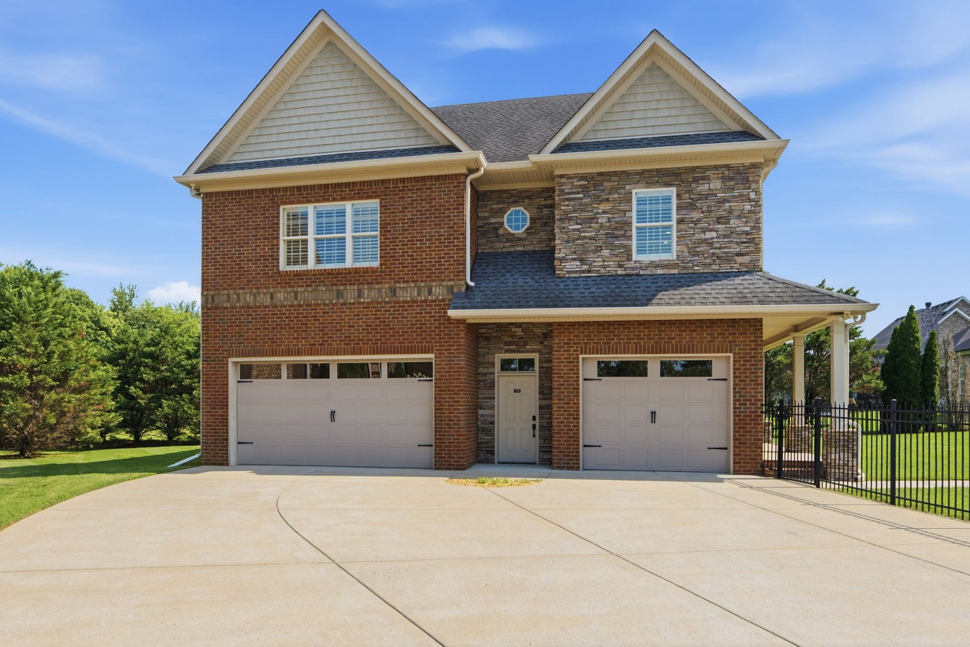 2926 Frank Robinson Dr, Murfreesboro, TN 37130 Front view of guest house