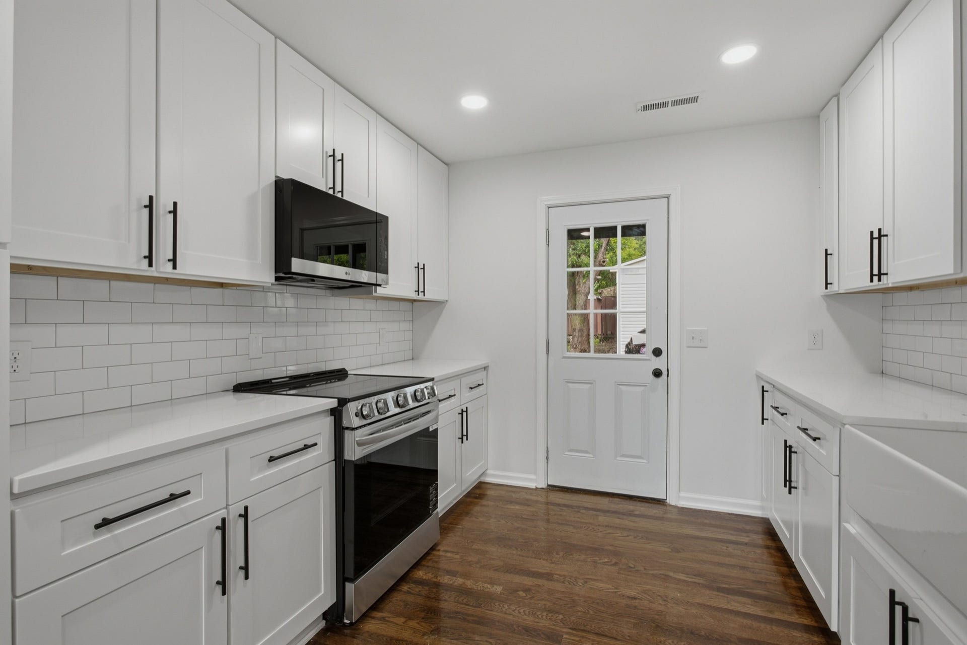 104 Carol Dr, Columbia, TN 38401