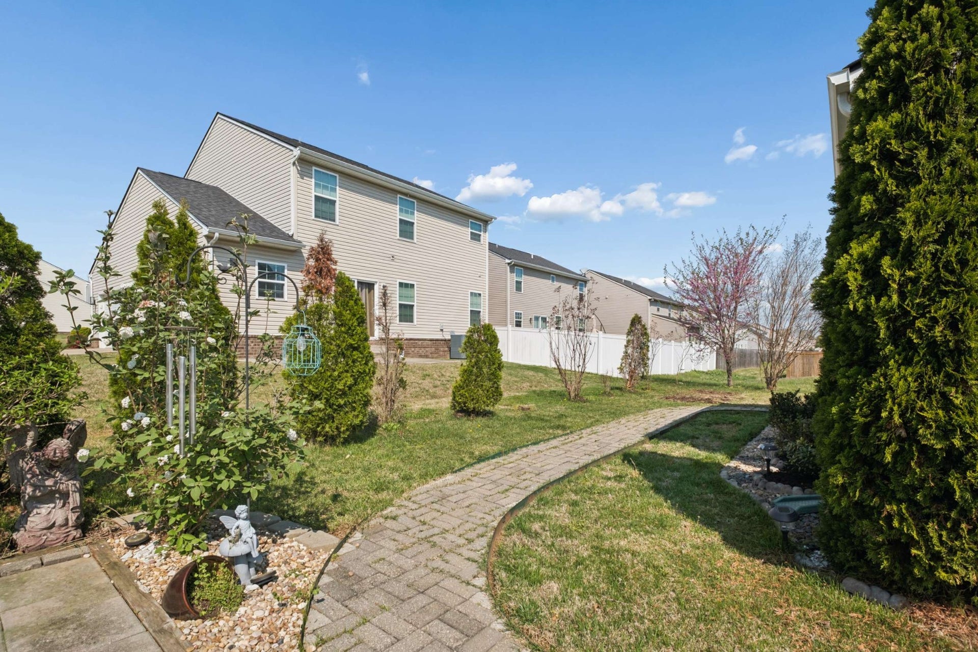 2742 Candlewick Ct, Murfreesboro, TN 37127 2742 Candlewick Ct, Murfreesboro, TN 37127