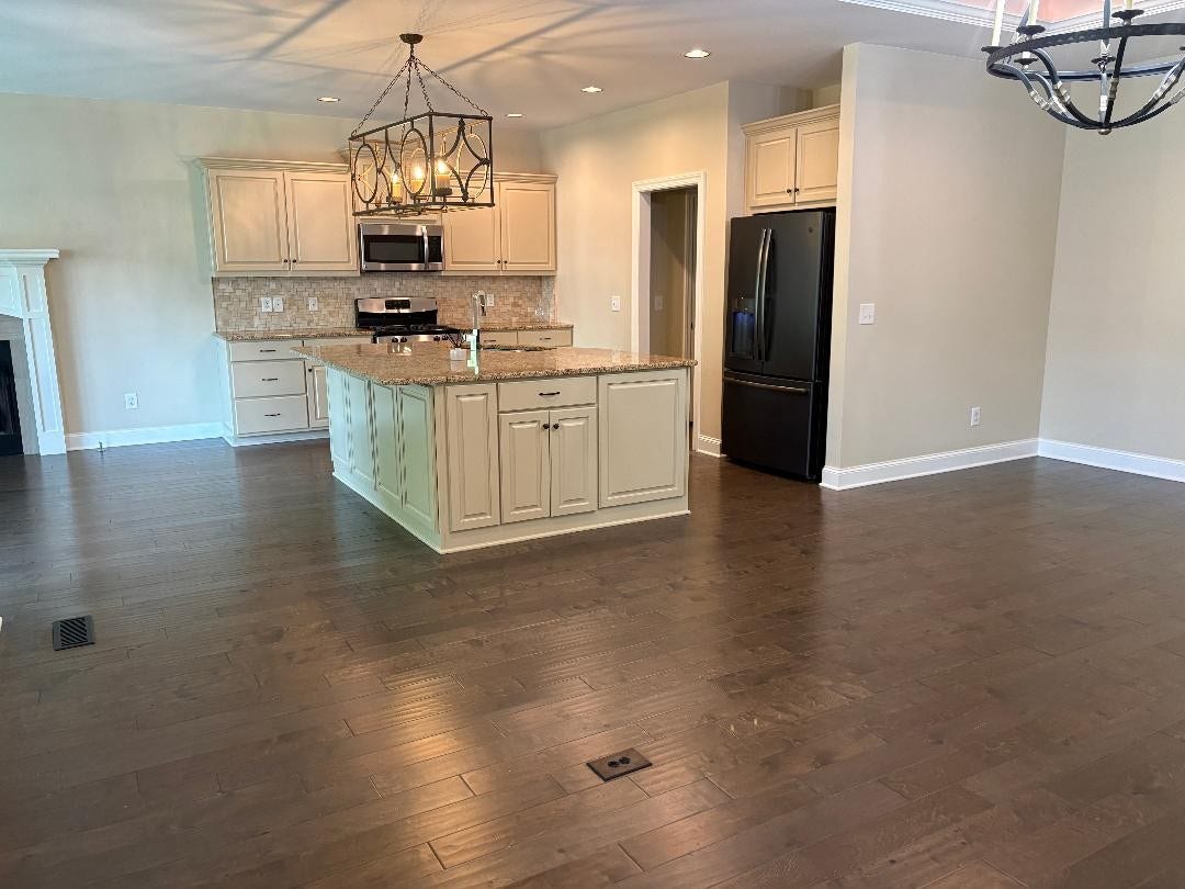 109 Sugar Tree Ln, Columbia, TN 38401 109 Sugar Tree Ln, Columbia, TN 38401