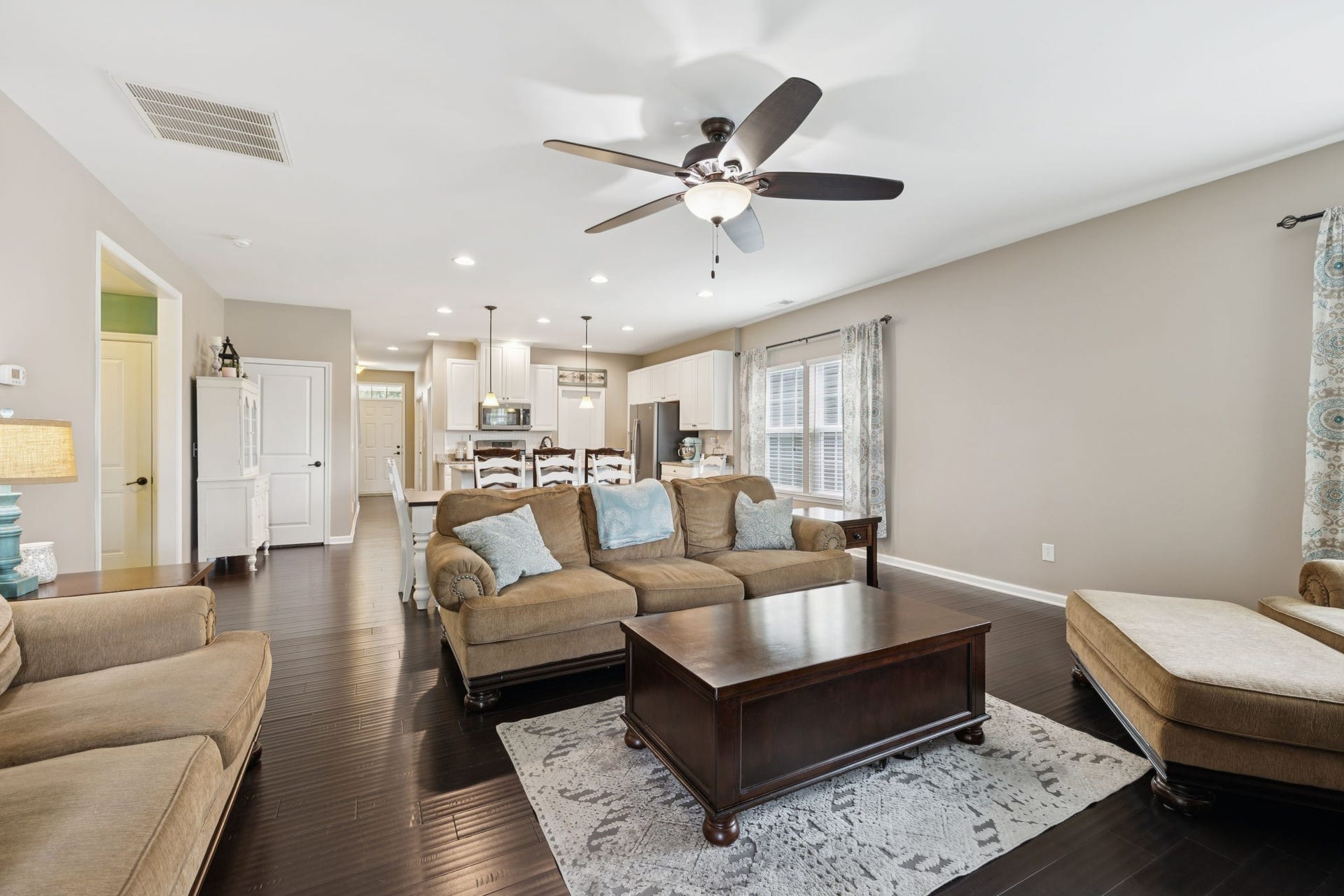 2608 Bluffton Ln, Columbia, TN 38401 2608 Bluffton Ln, Columbia, TN 38401