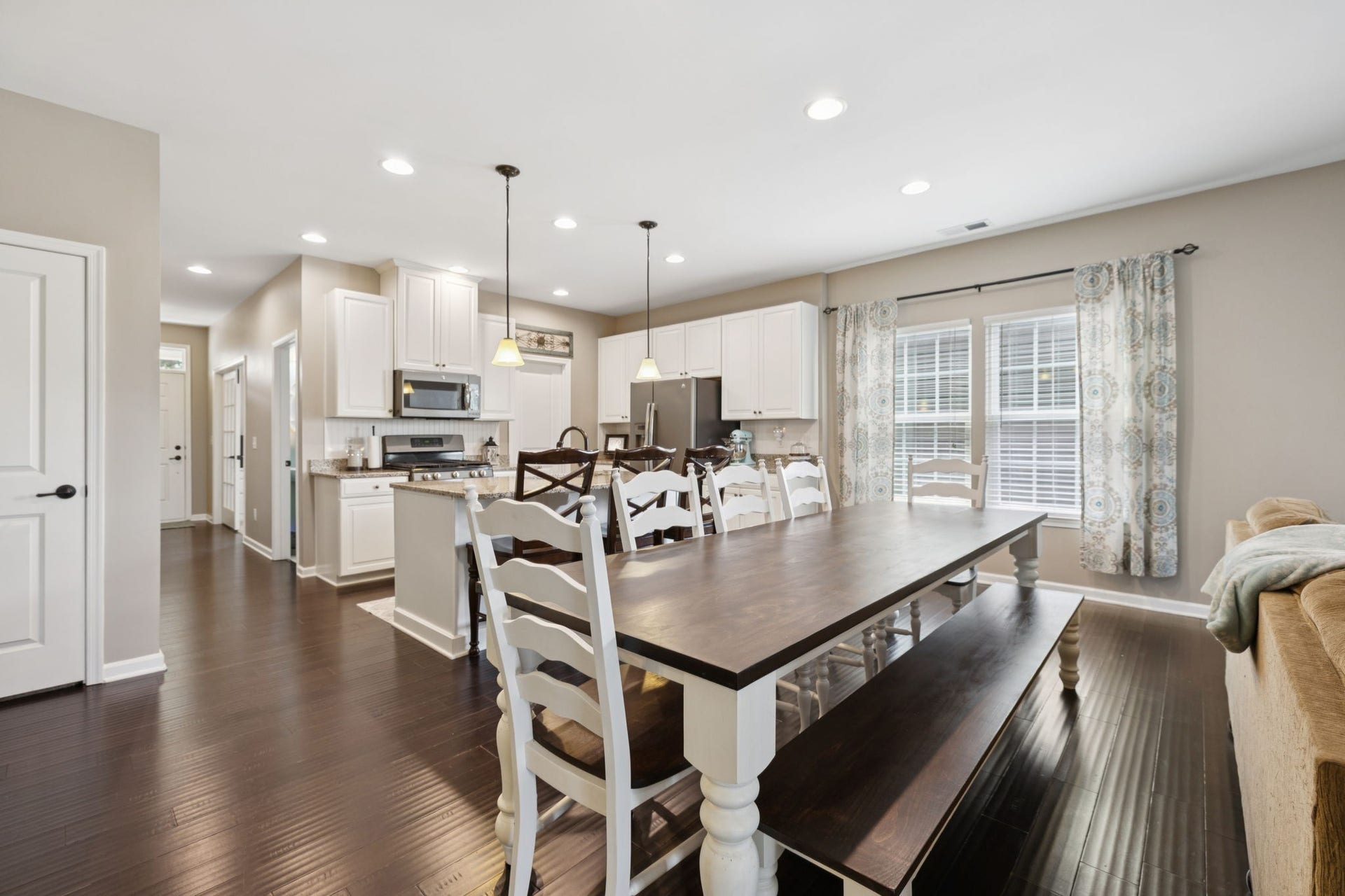 2608 Bluffton Ln, Columbia, TN 38401 2608 Bluffton Ln, Columbia, TN 38401