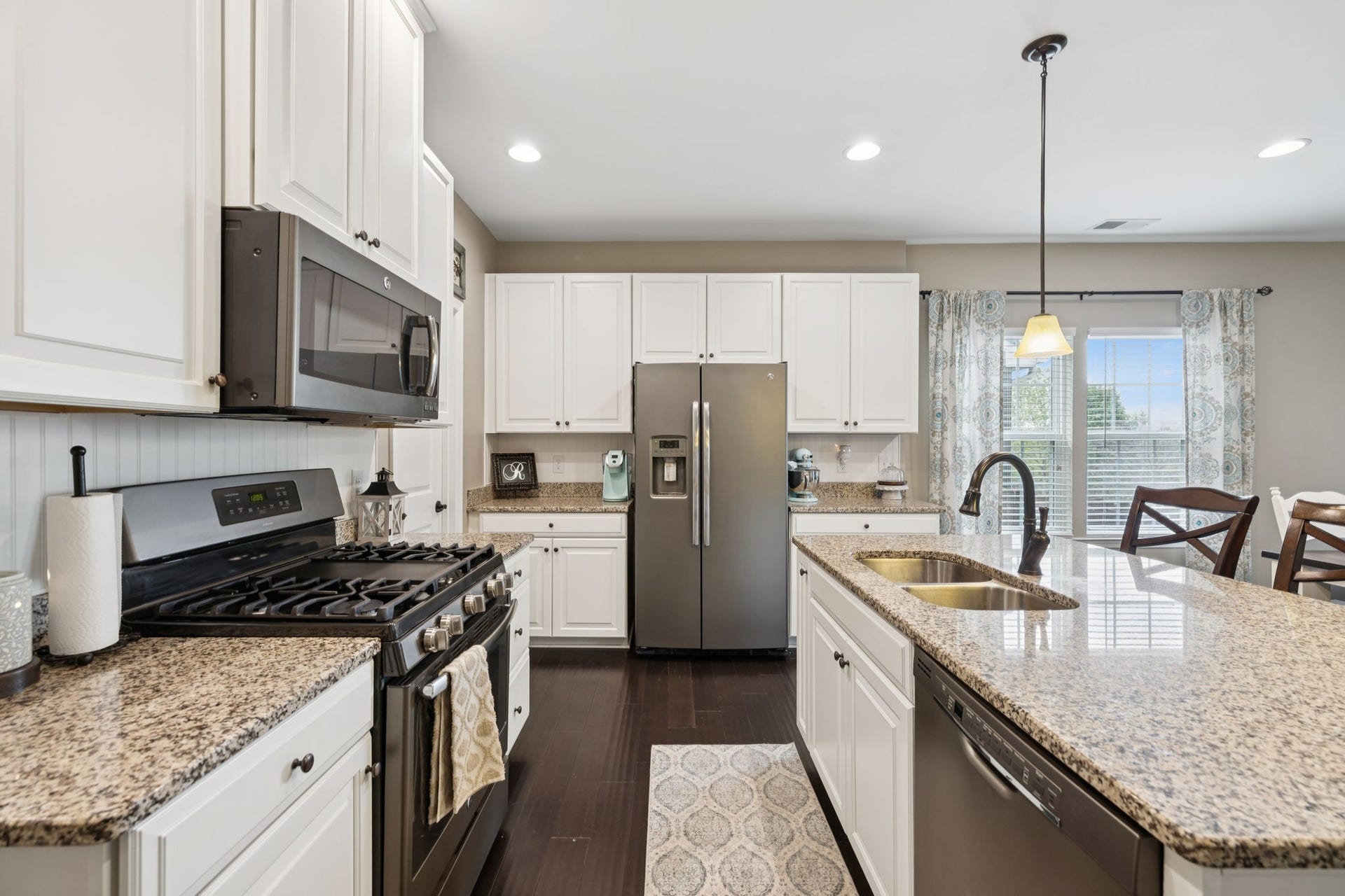 2608 Bluffton Ln, Columbia, TN 38401 2608 Bluffton Ln, Columbia, TN 38401