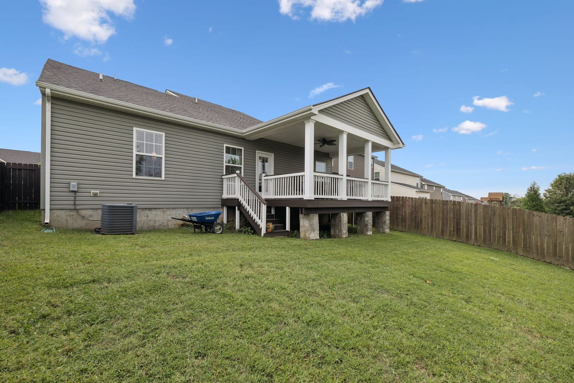 2608 Bluffton Ln, Columbia, TN 38401 2608 Bluffton Ln, Columbia, TN 38401
