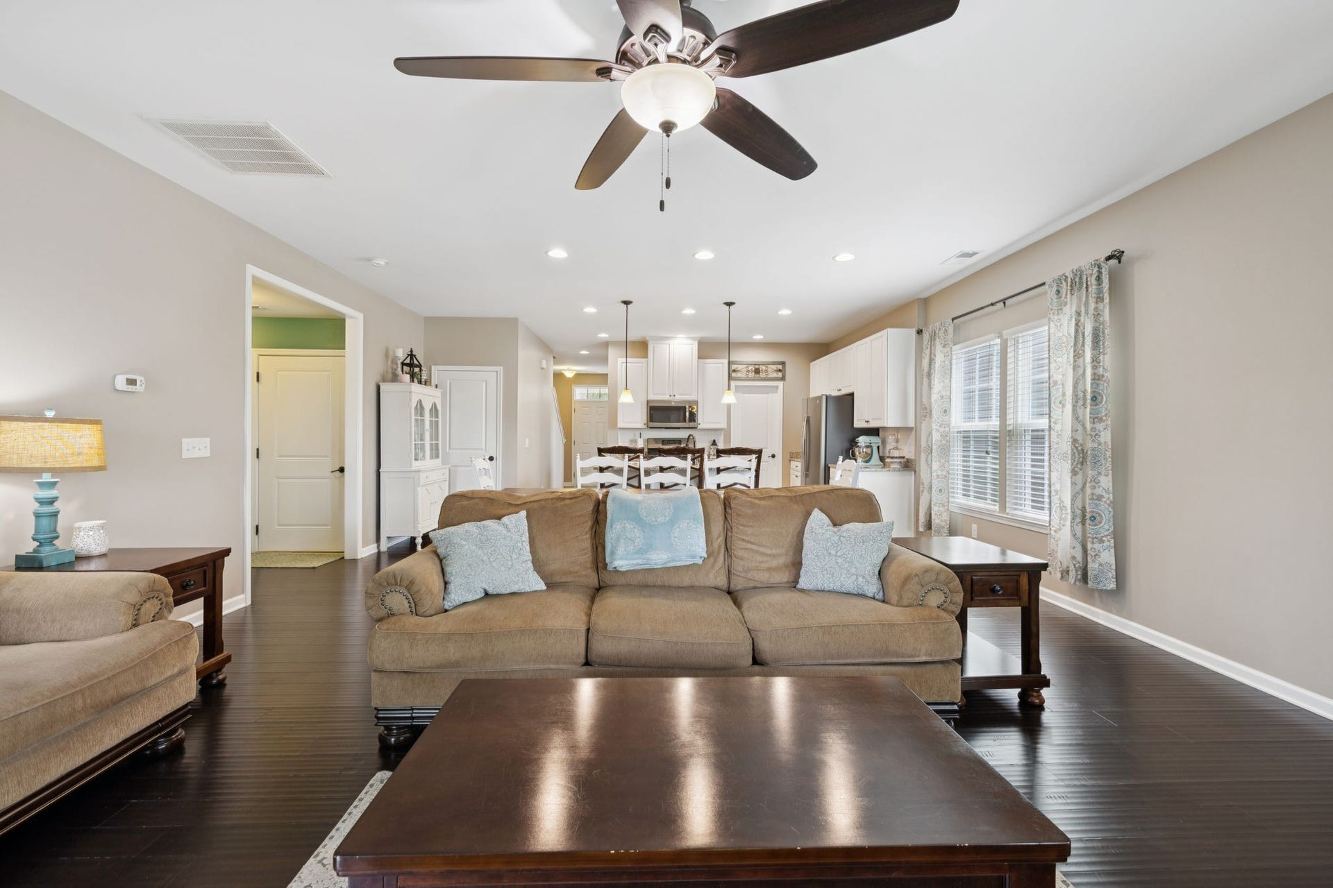 2608 Bluffton Ln, Columbia, TN 38401 2608 Bluffton Ln, Columbia, TN 38401