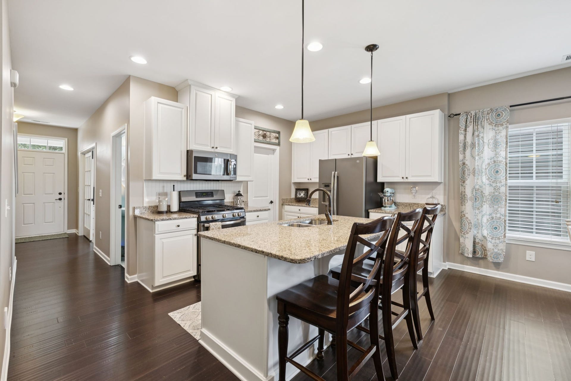 2608 Bluffton Ln, Columbia, TN 38401 2608 Bluffton Ln, Columbia, TN 38401