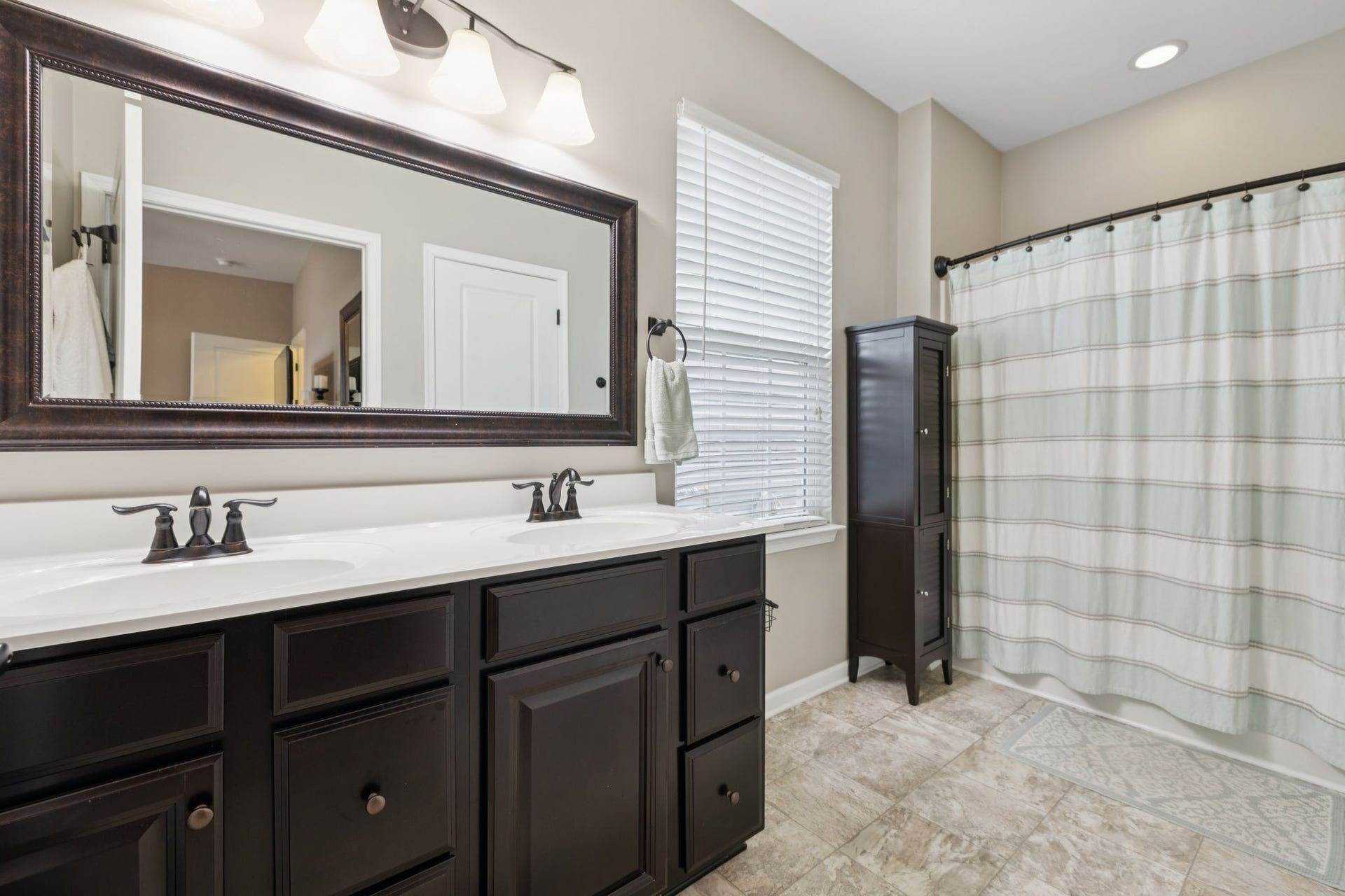 2608 Bluffton Ln, Columbia, TN 38401 2608 Bluffton Ln, Columbia, TN 38401