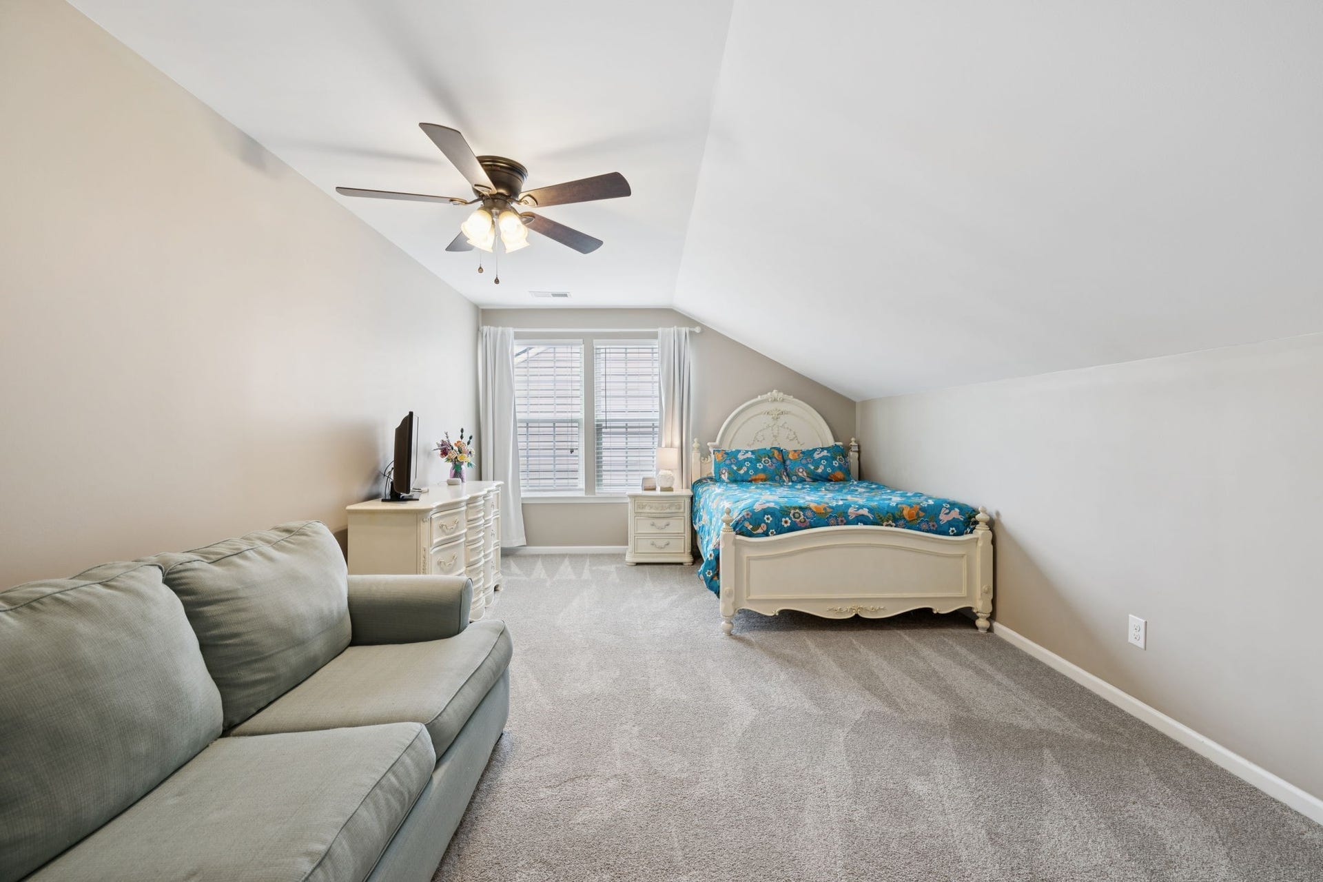 2608 Bluffton Ln, Columbia, TN 38401 2608 Bluffton Ln, Columbia, TN 38401
