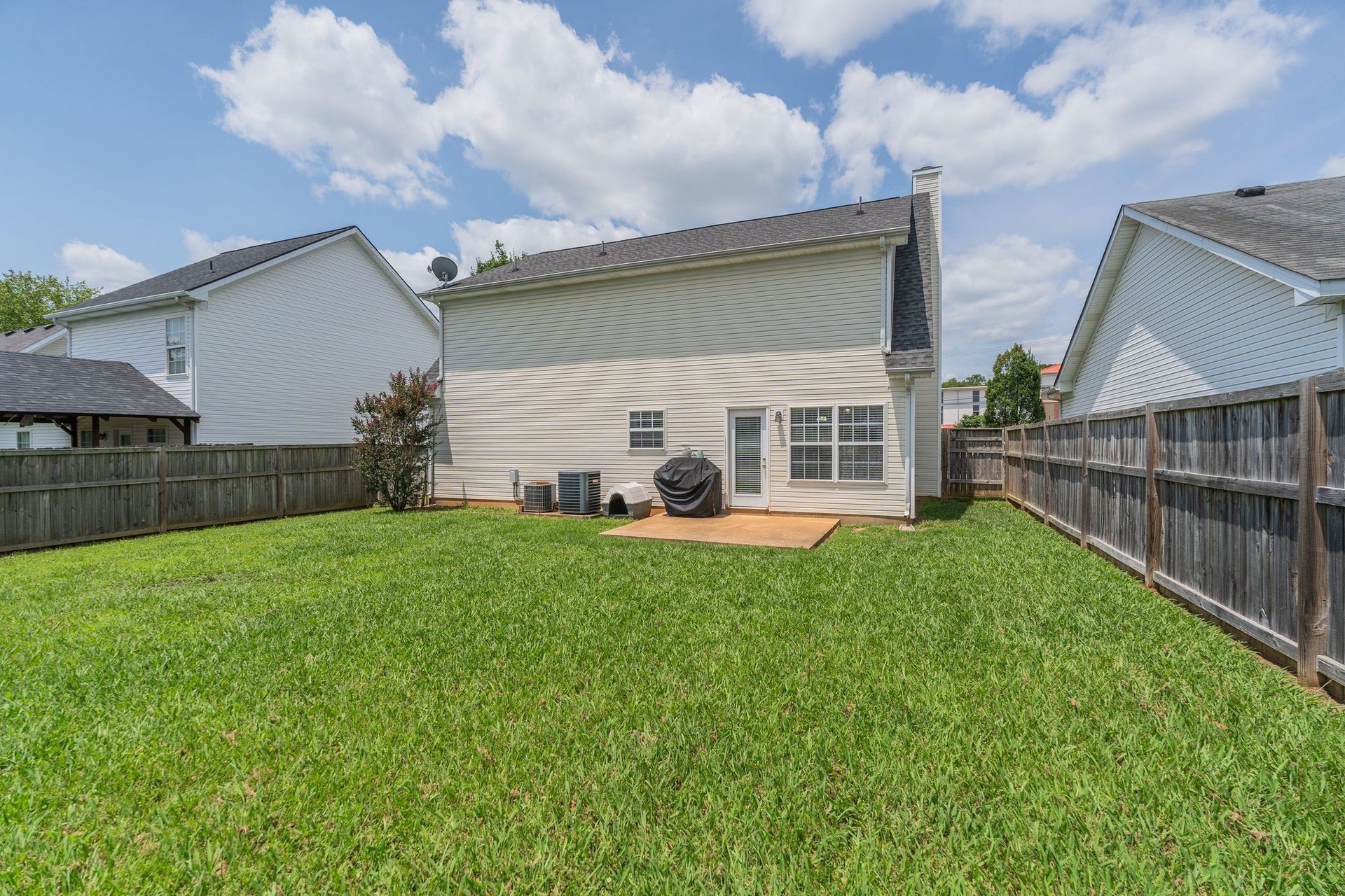 848 Blackfoot Trl, Murfreesboro, TN 37128 848 Blackfoot Trl, Murfreesboro, TN 37128