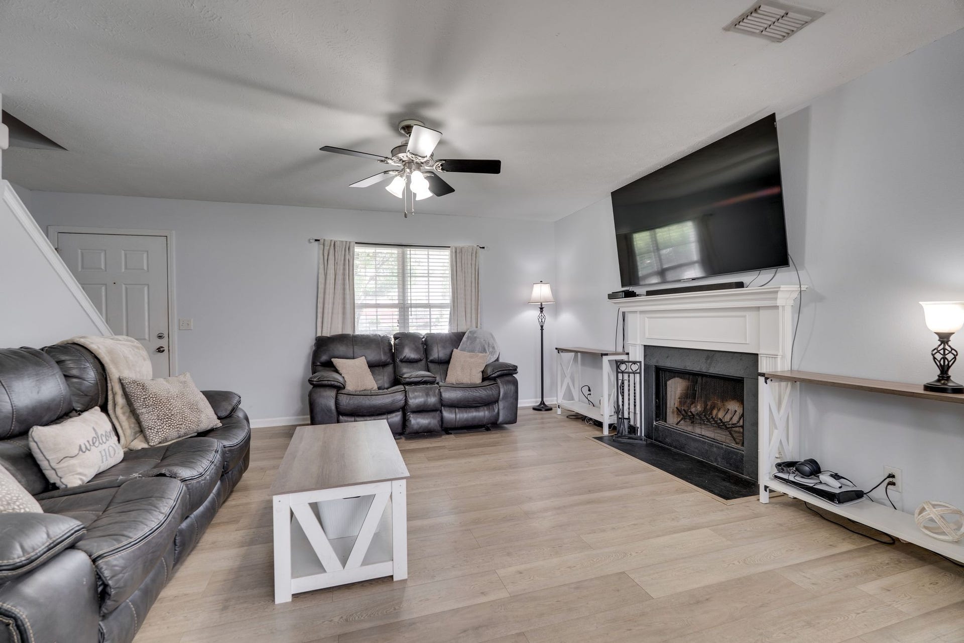 848 Blackfoot Trl, Murfreesboro, TN 37128 848 Blackfoot Trl, Murfreesboro, TN 37128