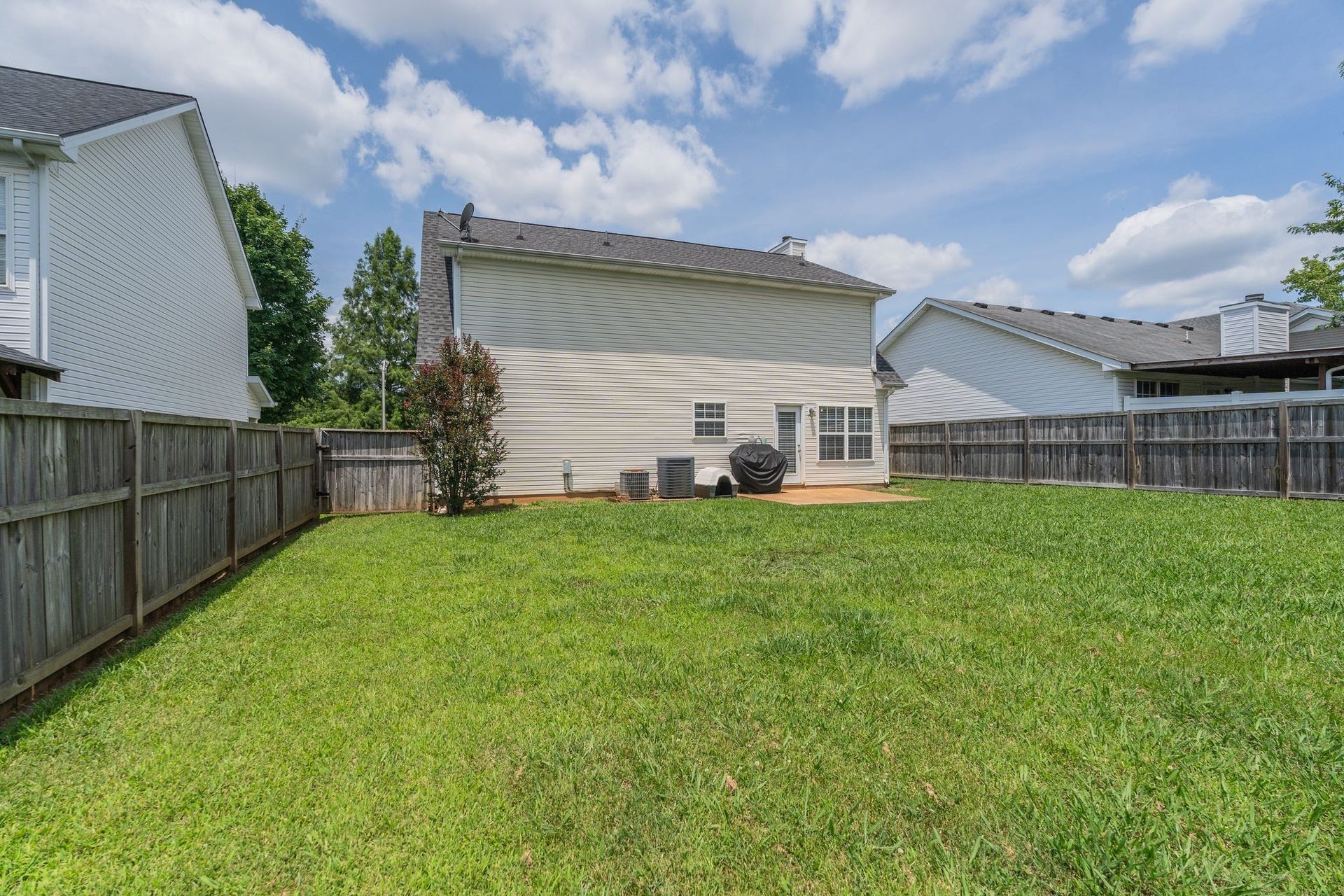 848 Blackfoot Trl, Murfreesboro, TN 37128 848 Blackfoot Trl, Murfreesboro, TN 37128